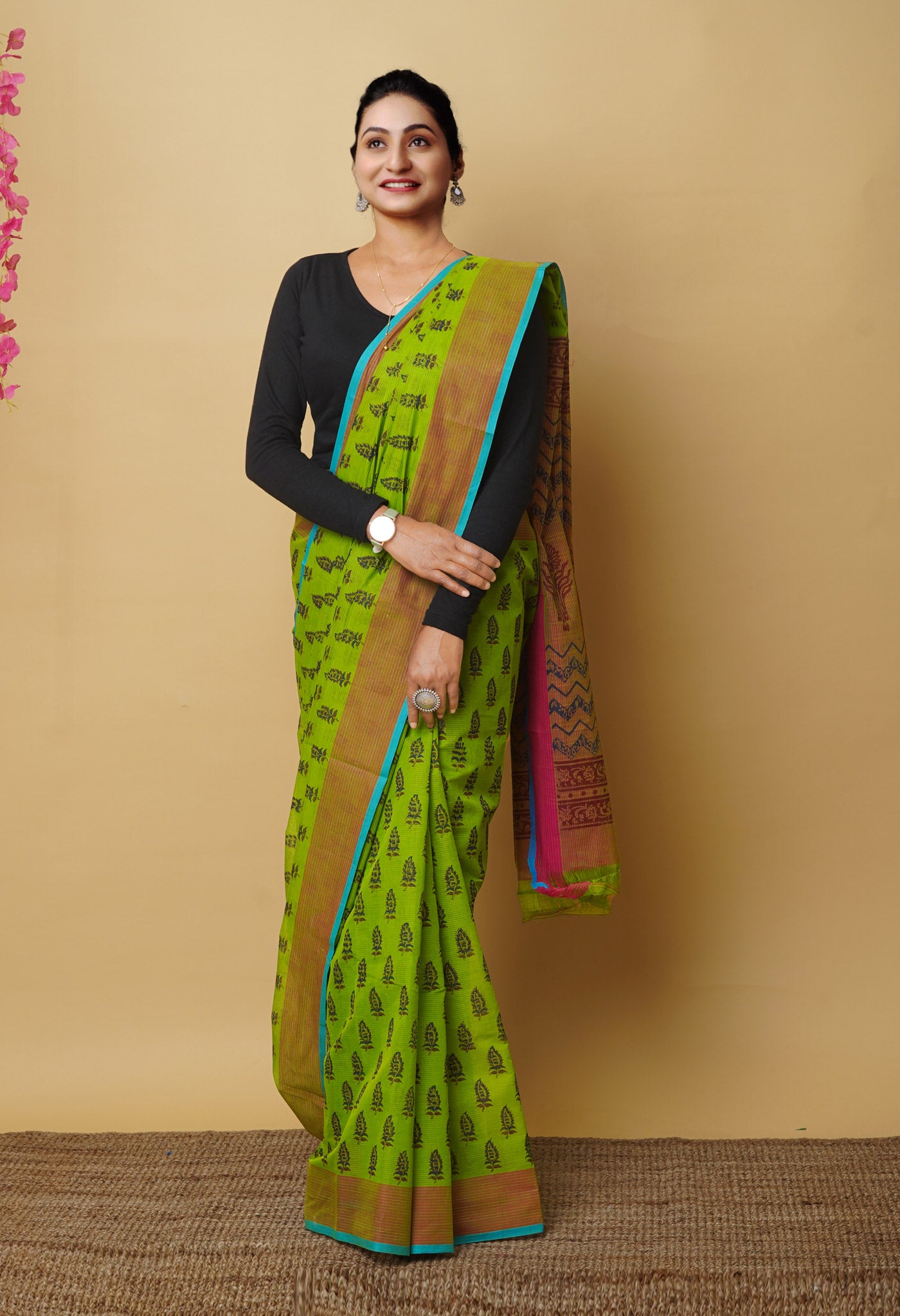 Surat sarees: Buy wholesale sarees catalog online via manufacturer &  supplier in Surat market, India