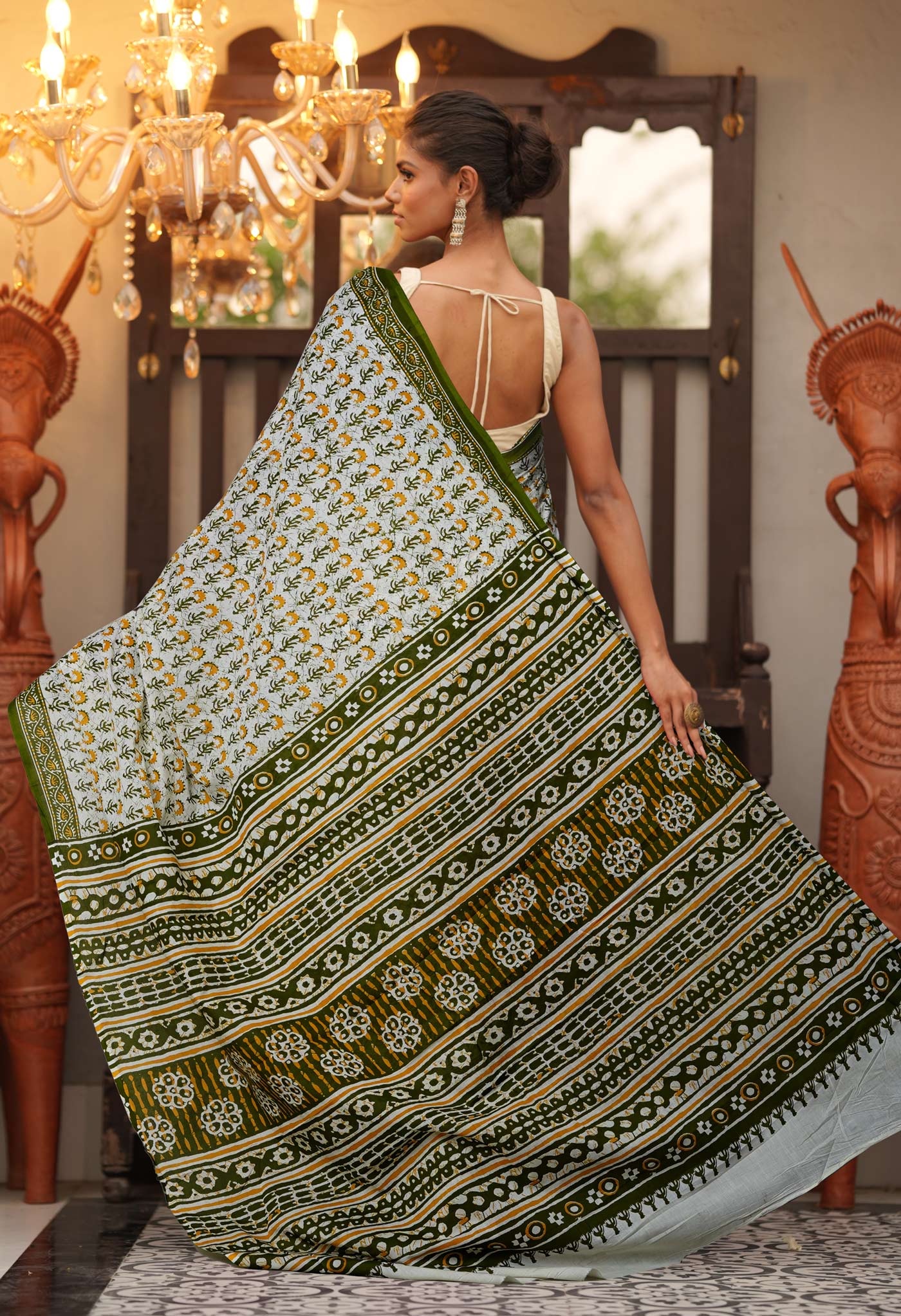 White-Green Pure Block Printed Soft Cotton Saree