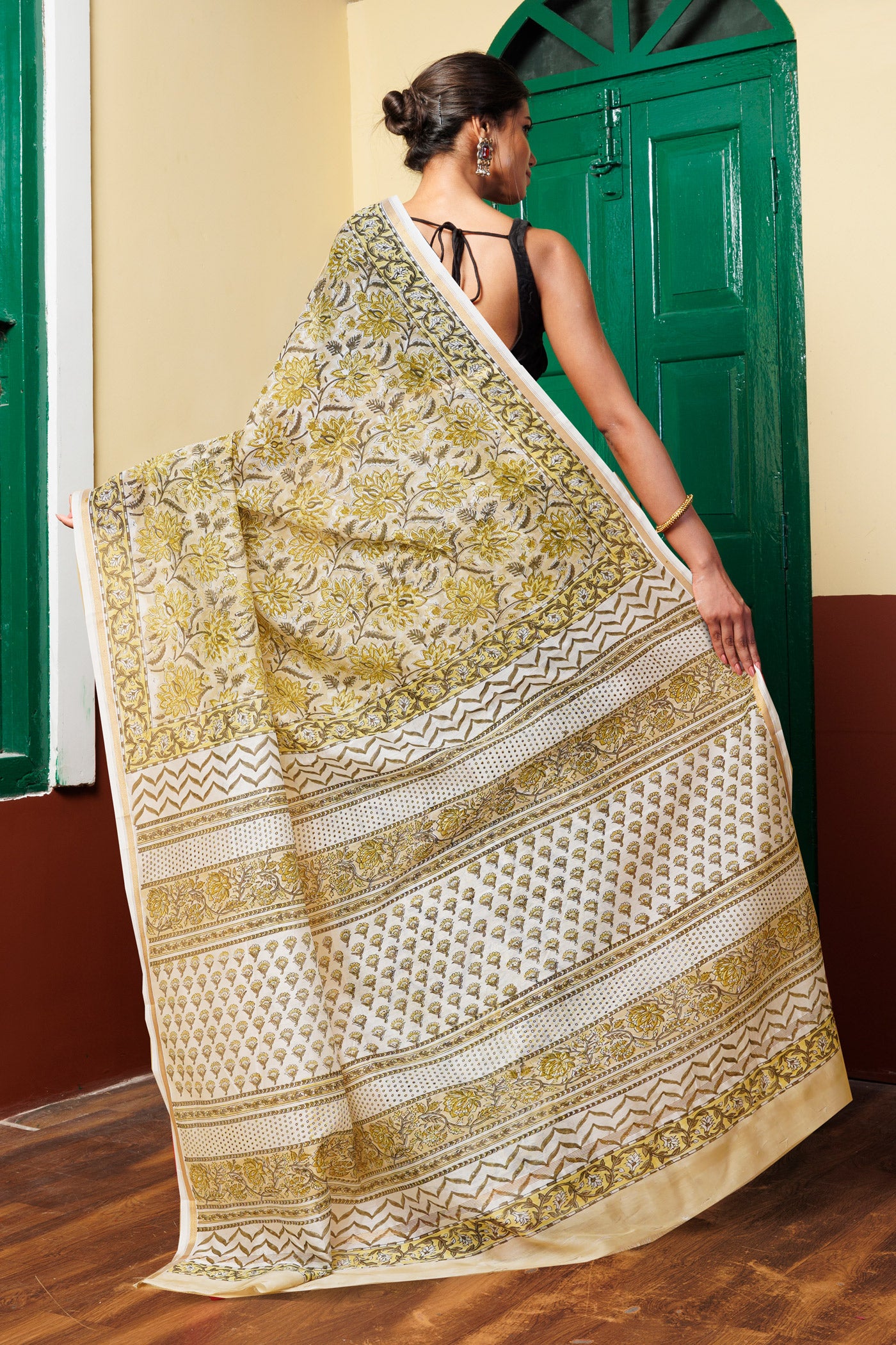 Pastel Brown Pure Hand Block Printed Chanderi Sico Saree-UNM77946