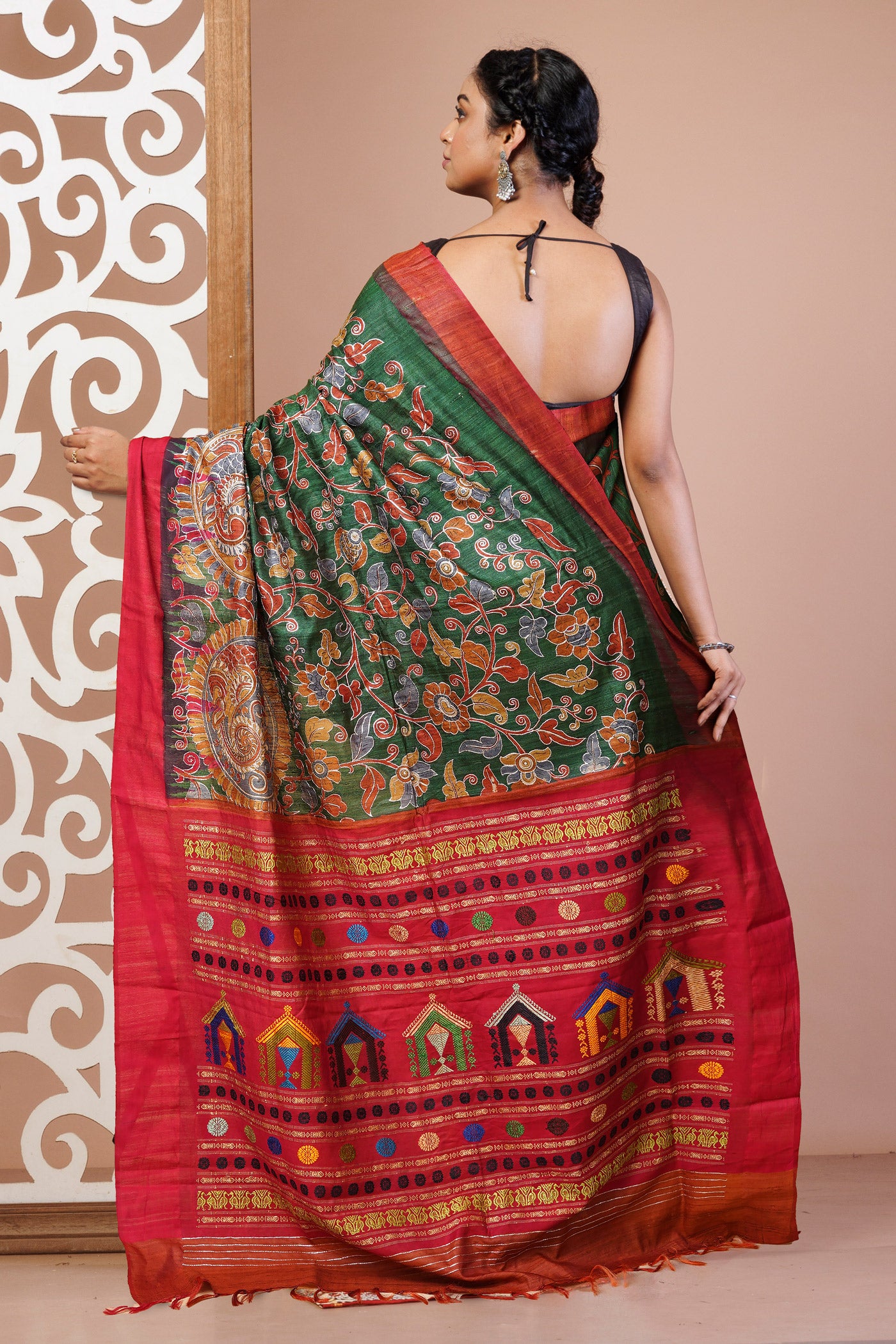 Green Pure  Handloom Block Printed With Embroidery Work Vidarbha Tussar Silk Saree