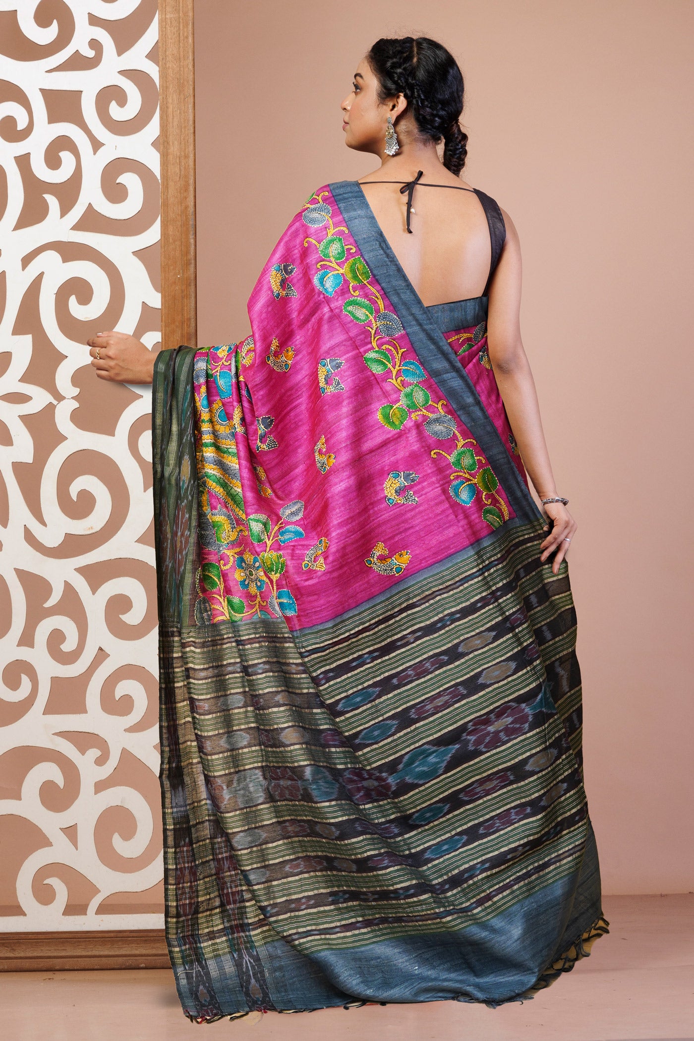 Pink Pure Handloom Block Printed With Kantha Work Vidarbha Tussar Silk Saree-UNM78030