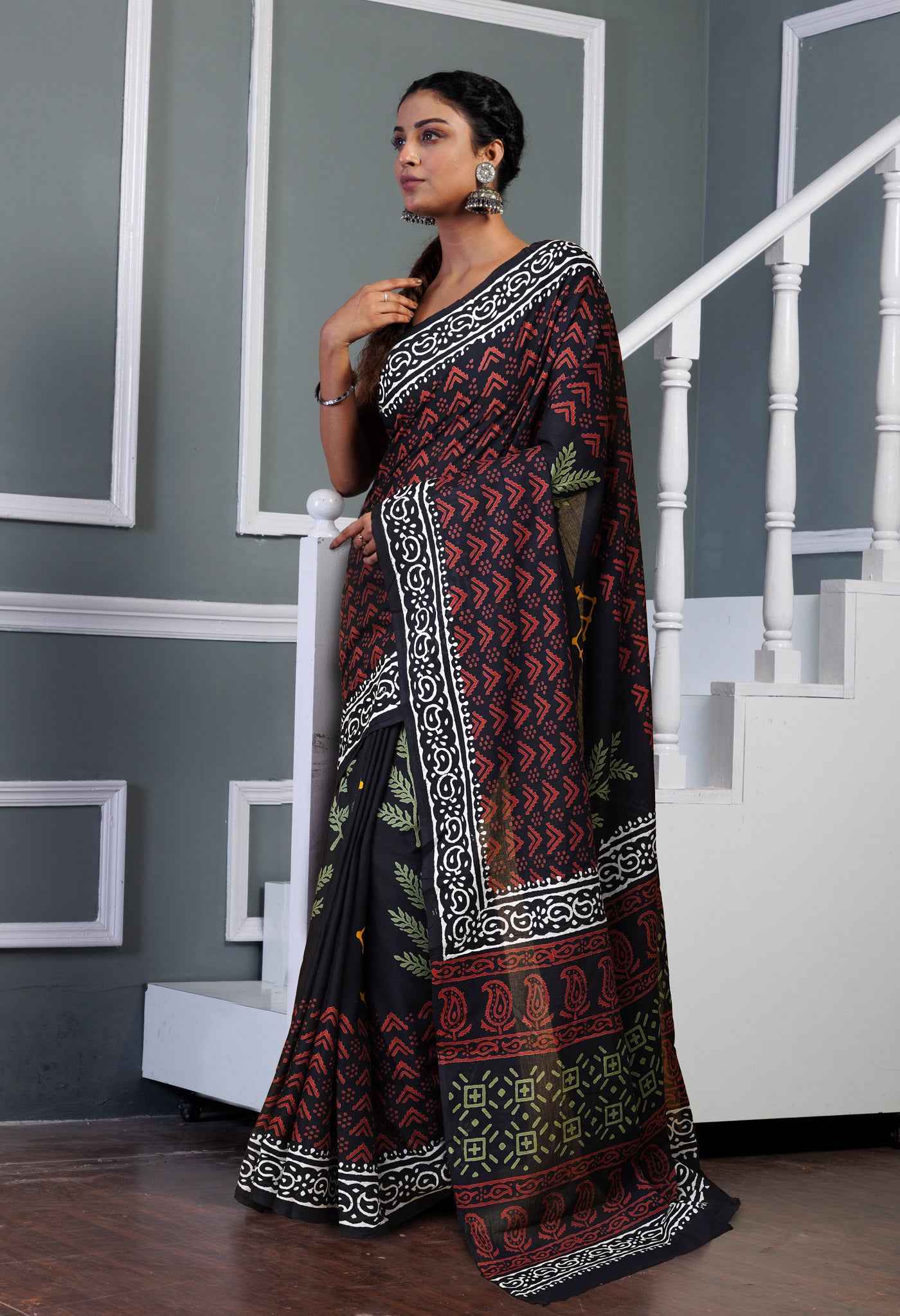 Black Pure  Hand Block Printed Soft Cotton Saree-UNM78033