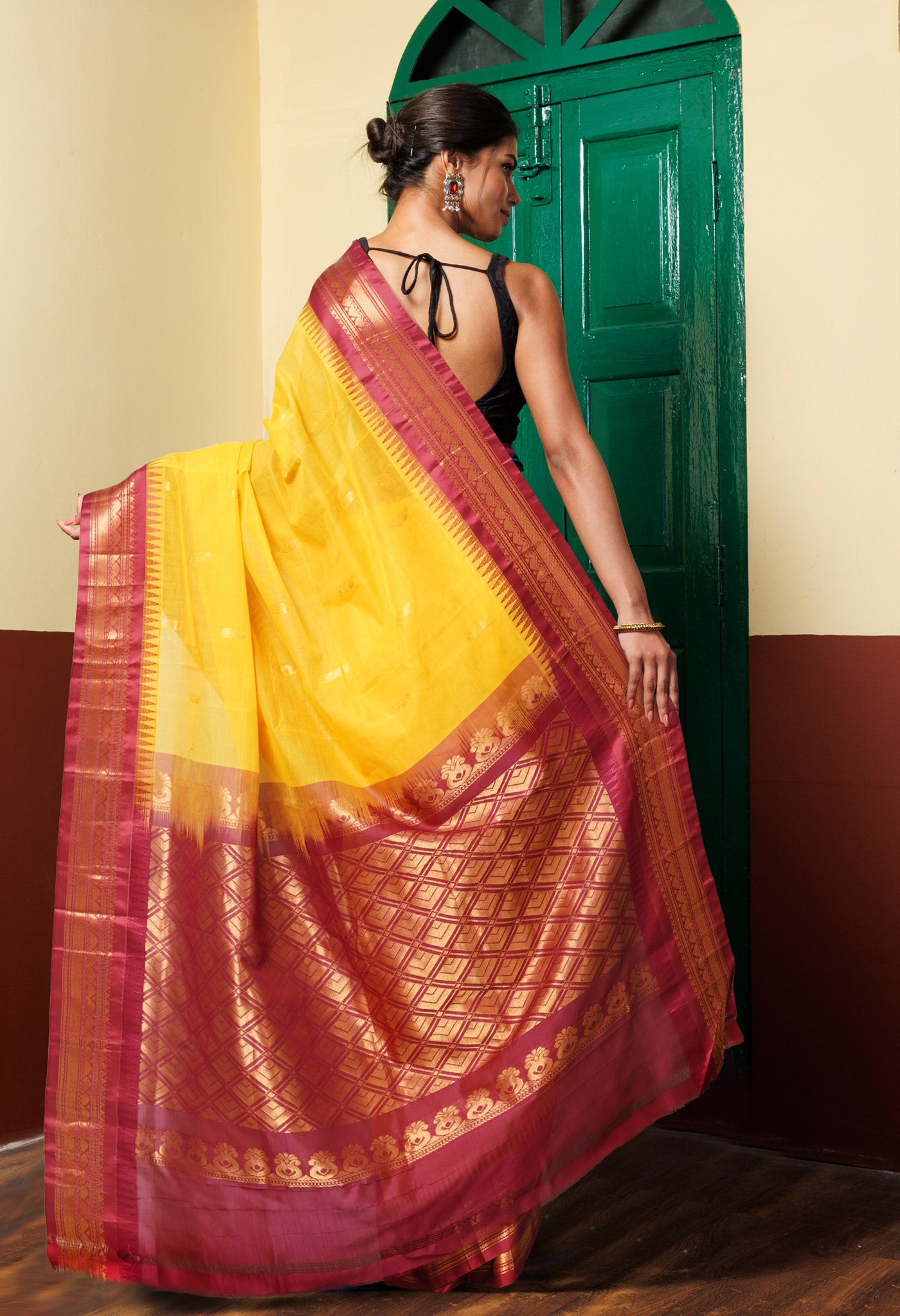 Yellow Pure Handloom Gadwal Cotton Saree