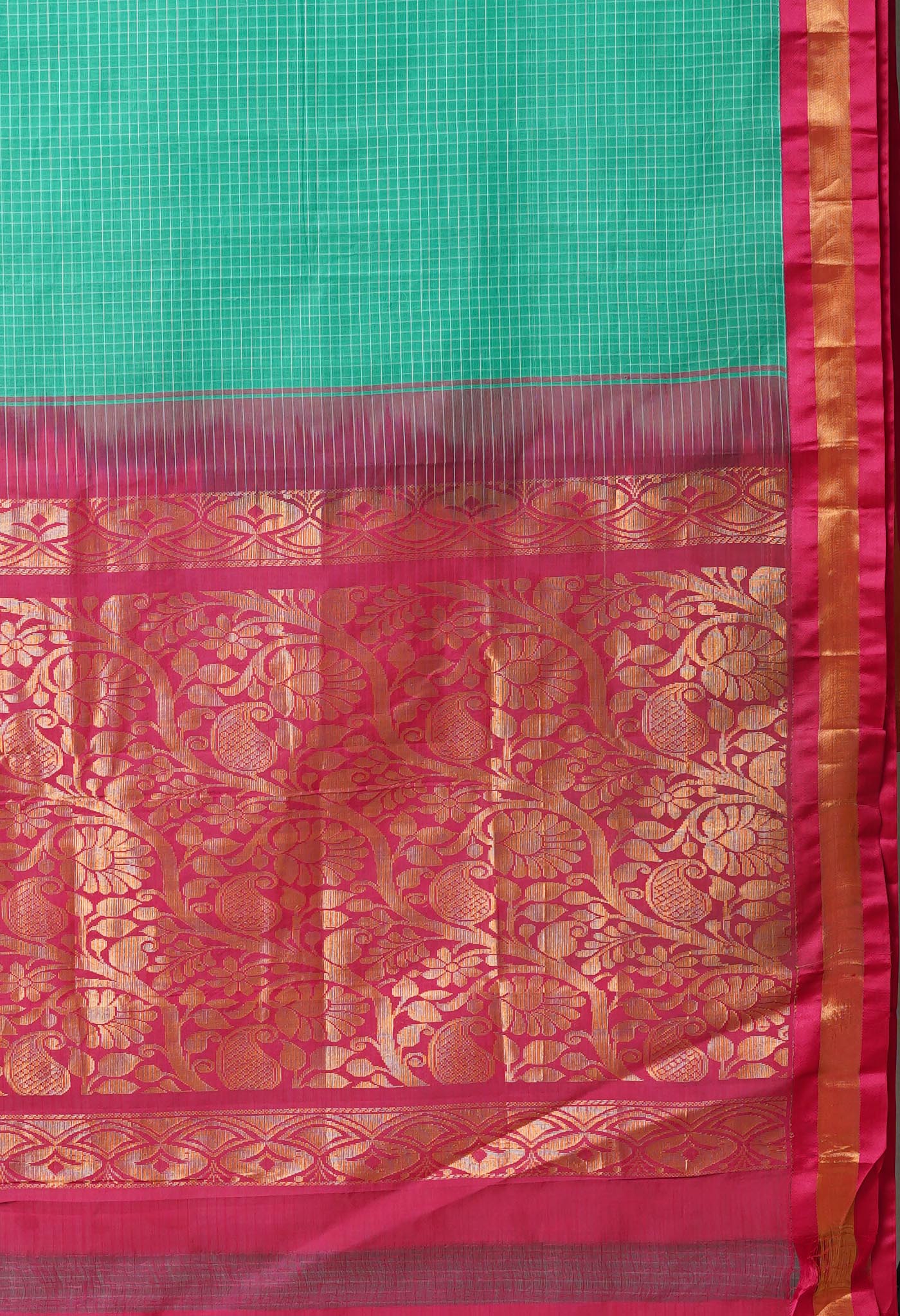 Green Pure Handloom Gadwal Cotton Saree-UNM78434