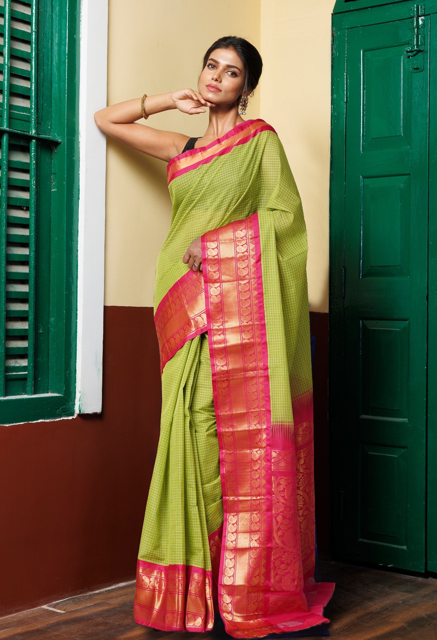 Green Pure Handloom Gadwal Cotton Saree