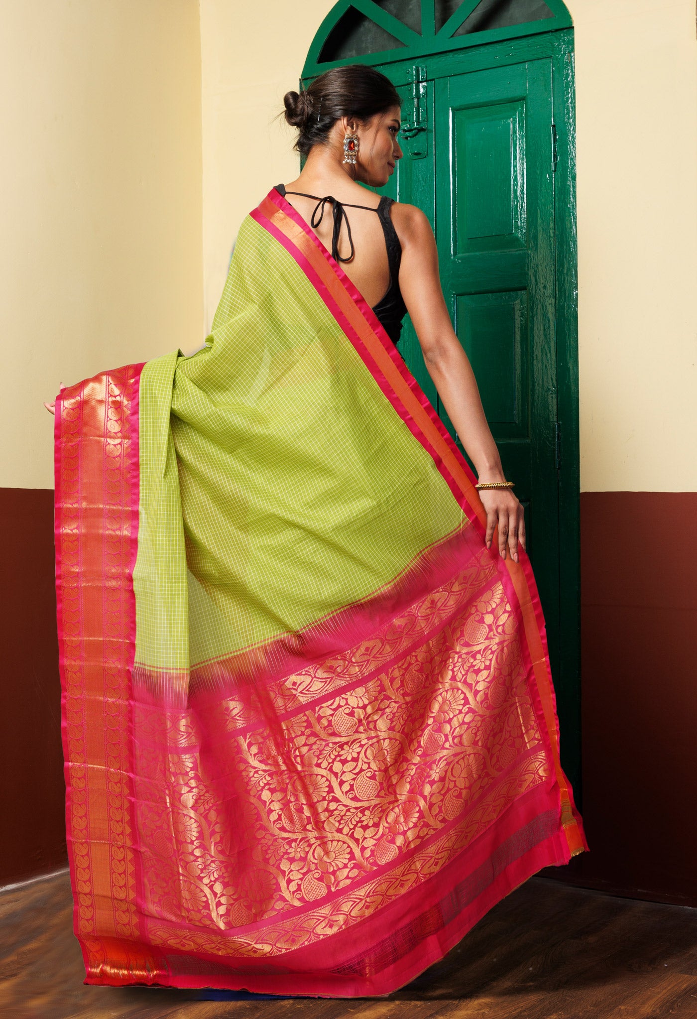 Green Pure Handloom Gadwal Cotton Saree