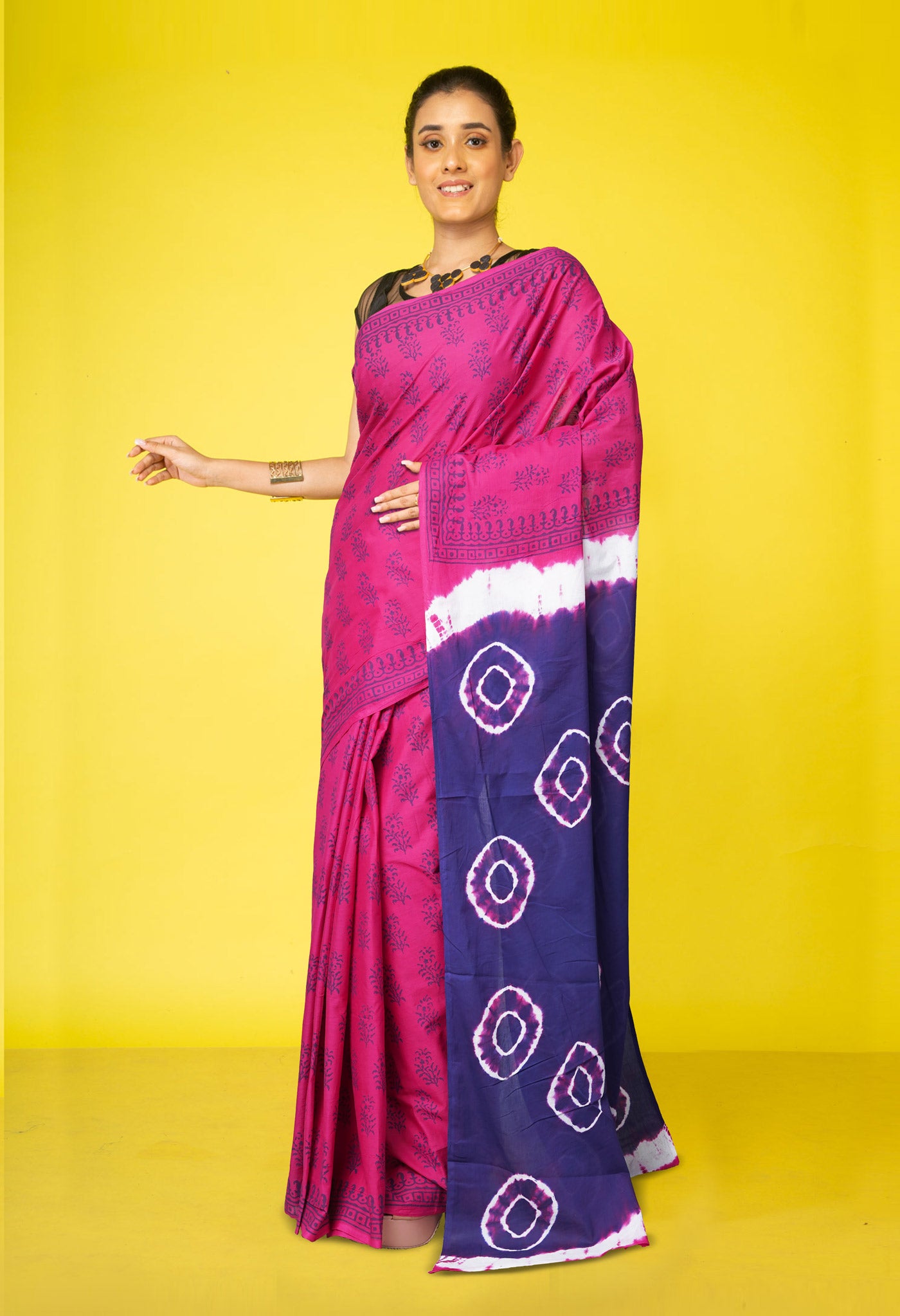 Pink-Navy Blue Pure  Tie And Dye Shibori Block Printed Soft Cotton Saree-UNM78465