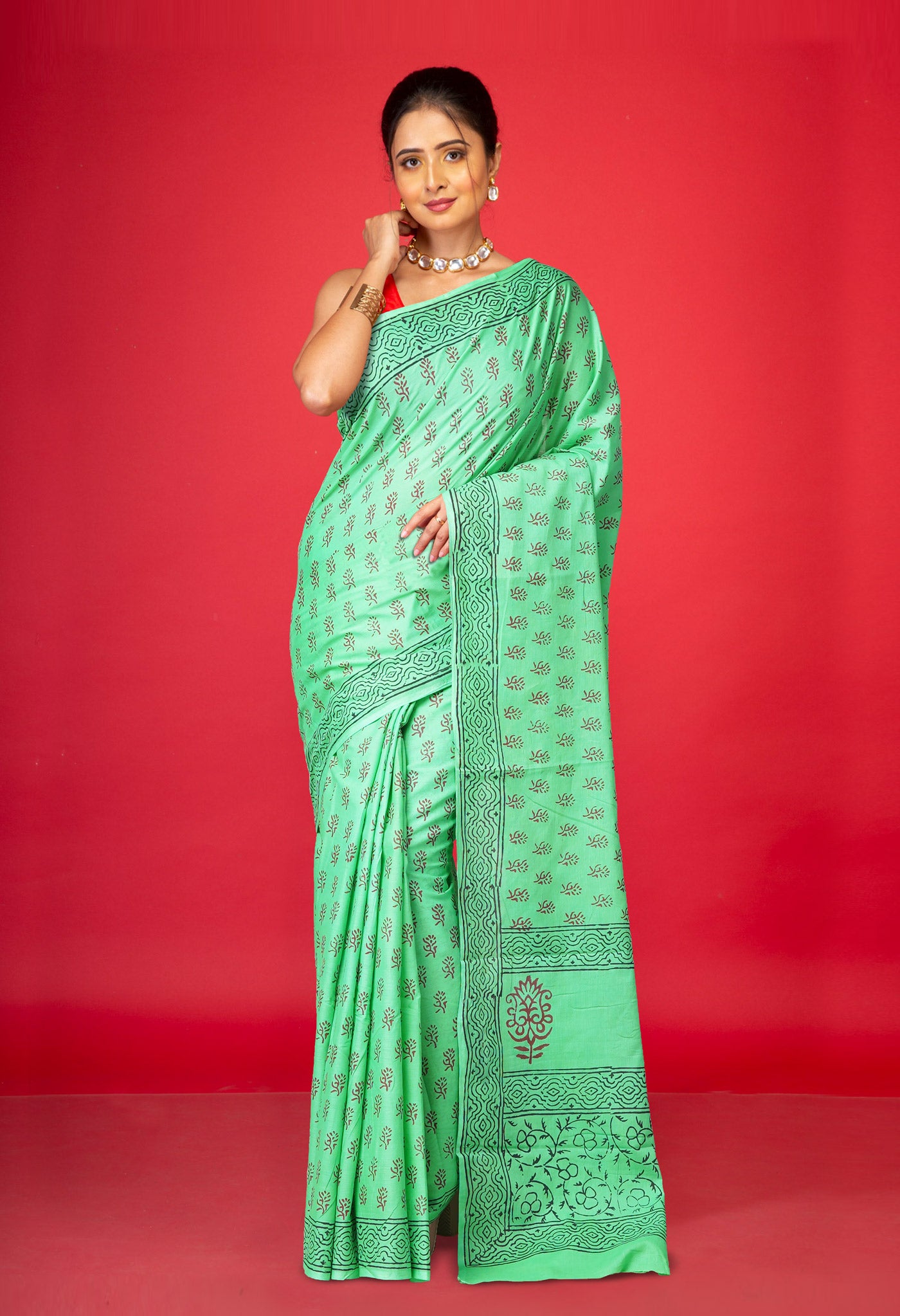 Green Pure  Block Printed Soft Cotton Saree-UNM78489