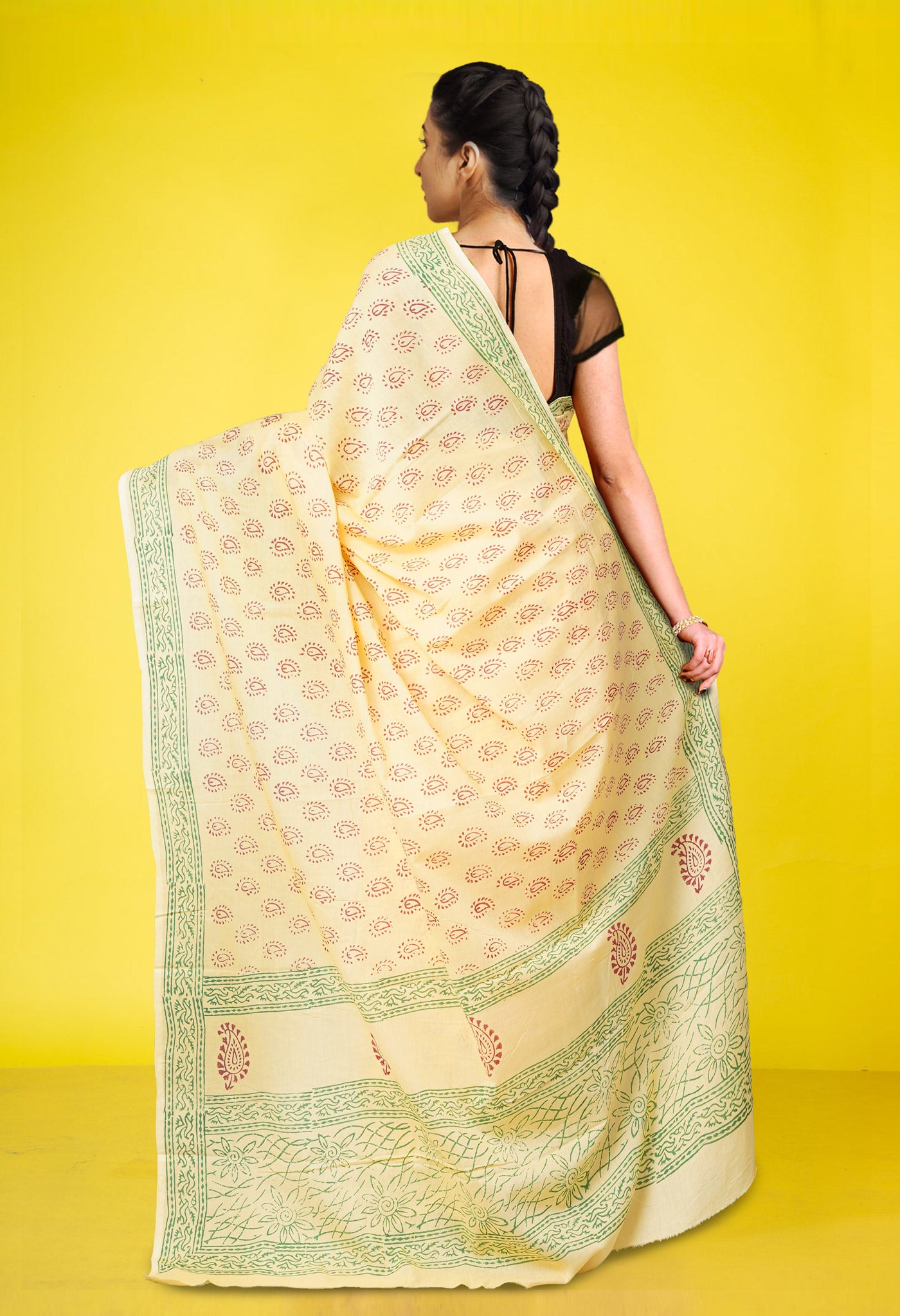 Cream Pure  Block Printed Soft Cotton Saree-UNM78492