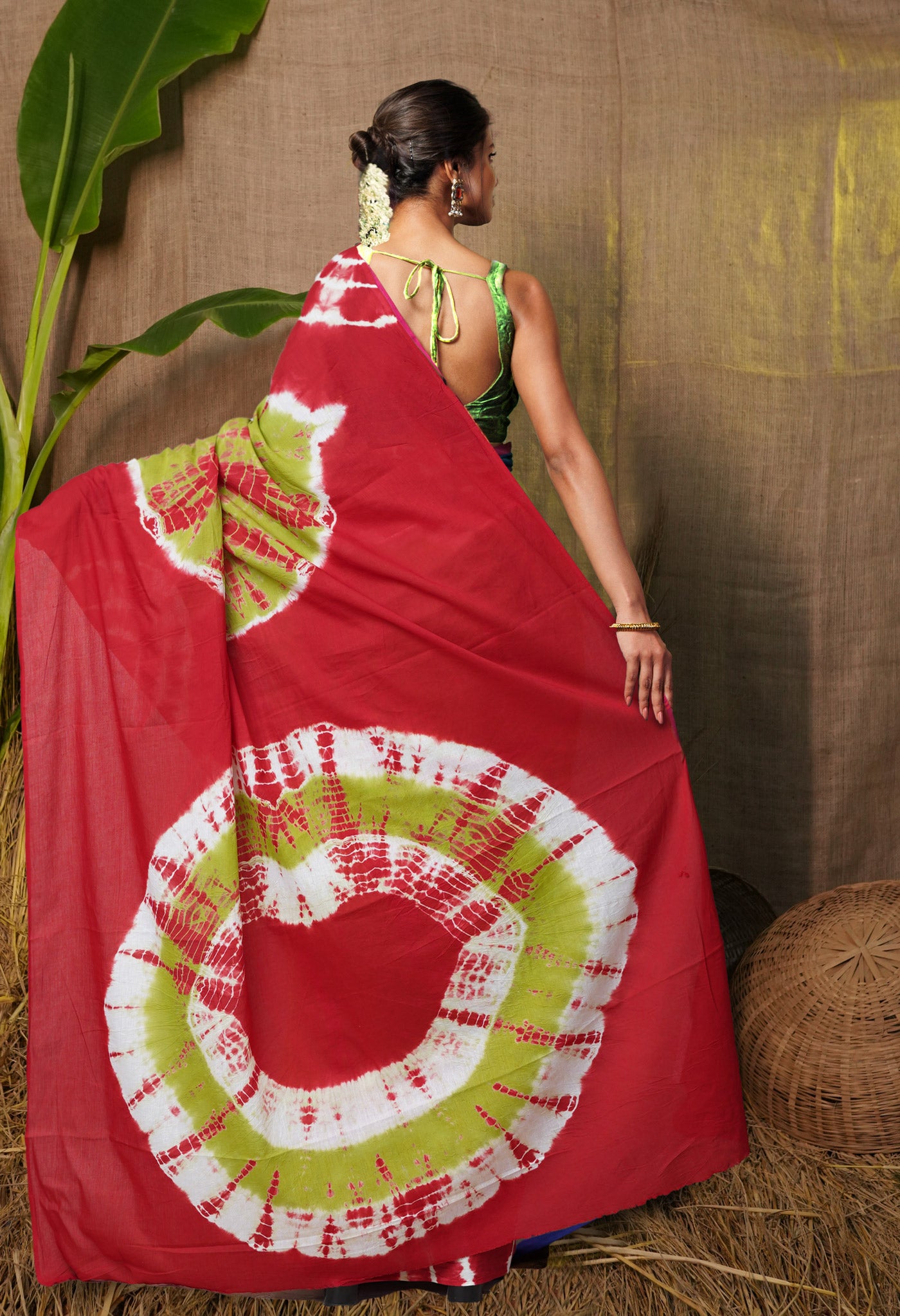 Green-Red Pure  Tie And Dye Shibori Printed Soft Cotton Saree-UNM78522