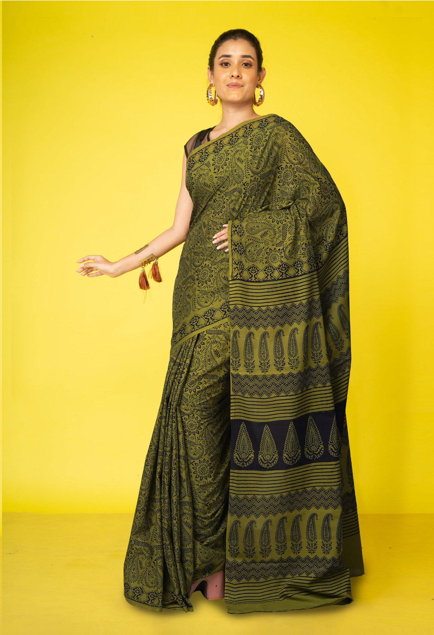 Green Pure  Bagh Printed Soft Cotton Saree-UNM78657