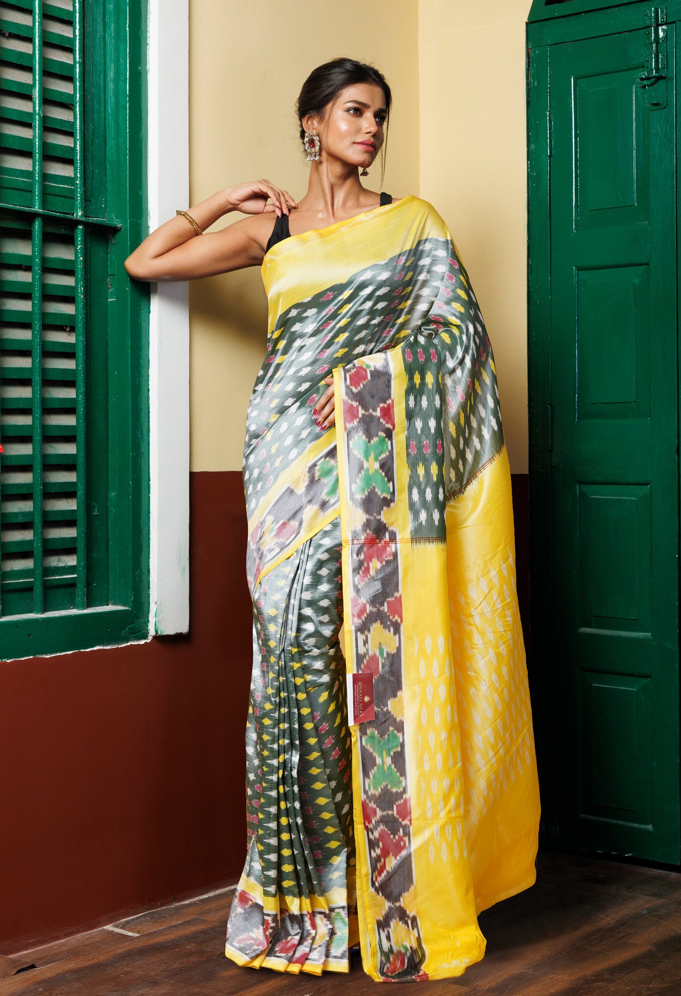 Grey Pure Pochampally Mercerized Cotton Silk Saree-UNM78798