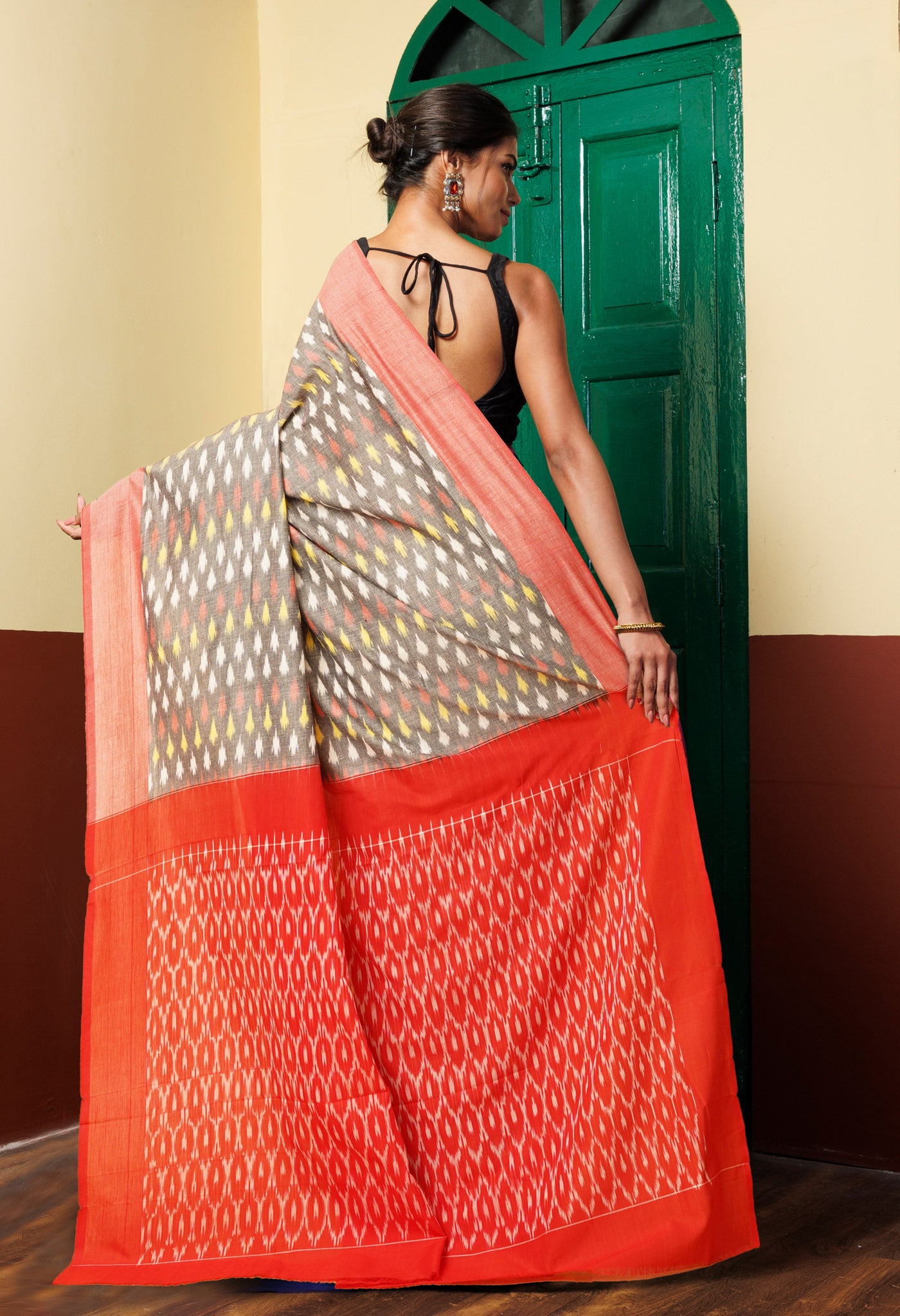 Grey Pure Pochampally Mercerized Cotton Silk Saree-UNM78833