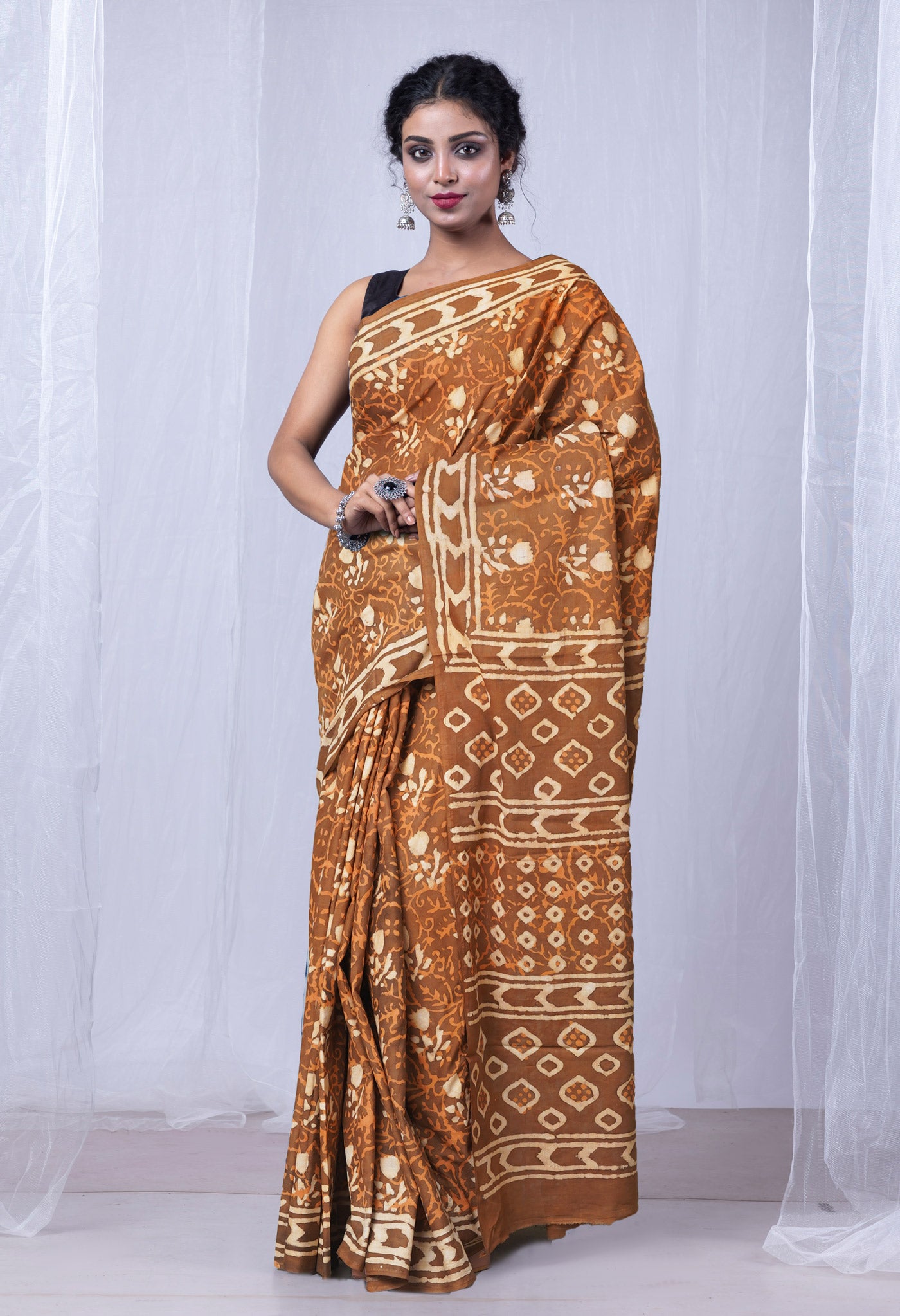 Brown Pure  Dabu Printed Mulmul Cotton Saree-UNM78961