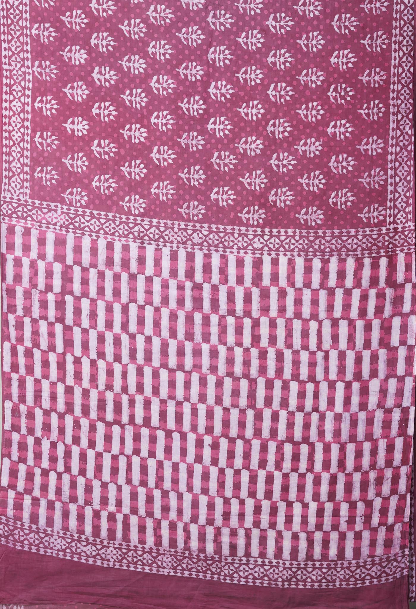 Pink Pure  Dabu Printed Mulmul Cotton Saree-UNM78971