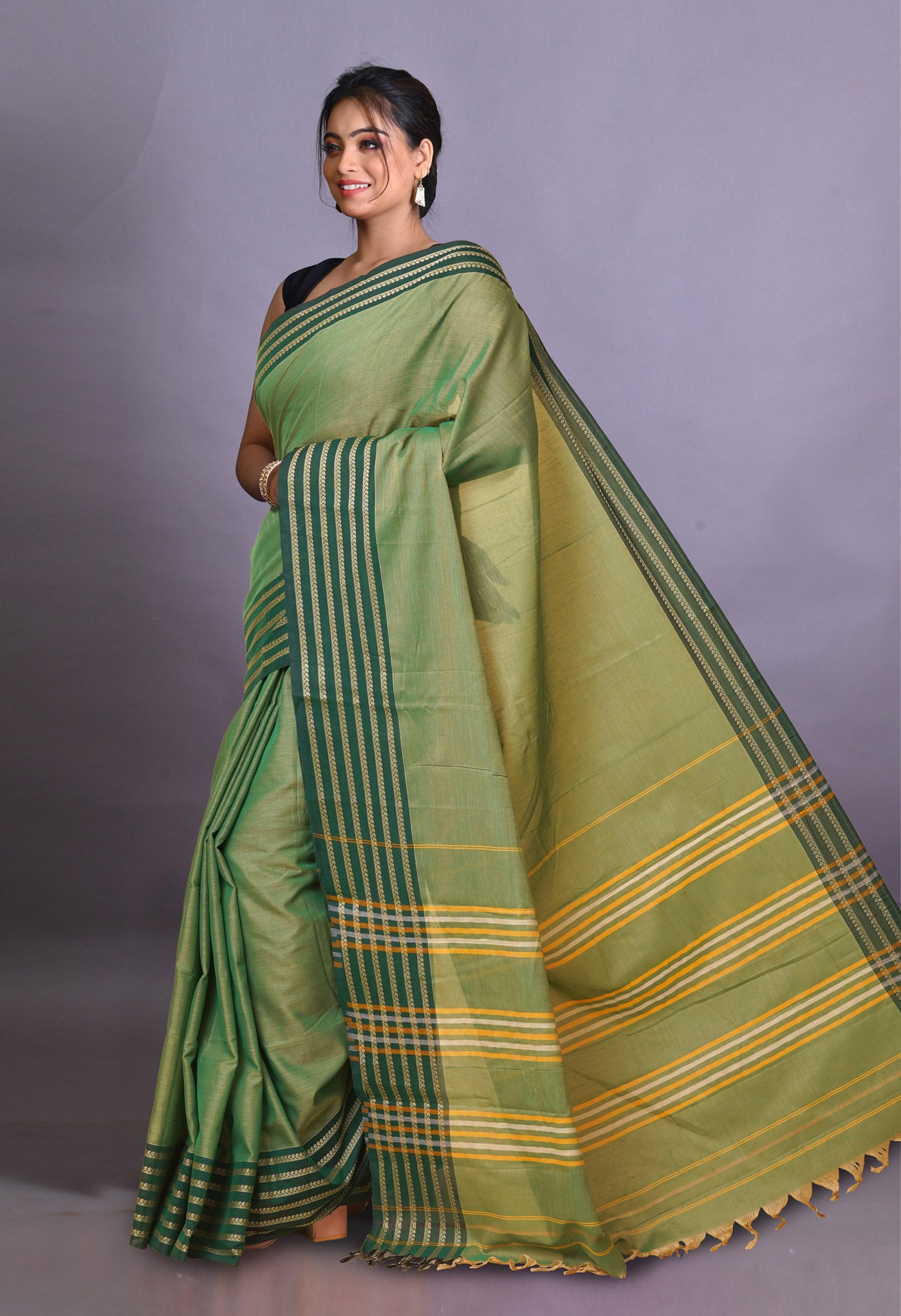 Green Pure Handloom Narayani Cotton Saree-UNM79044