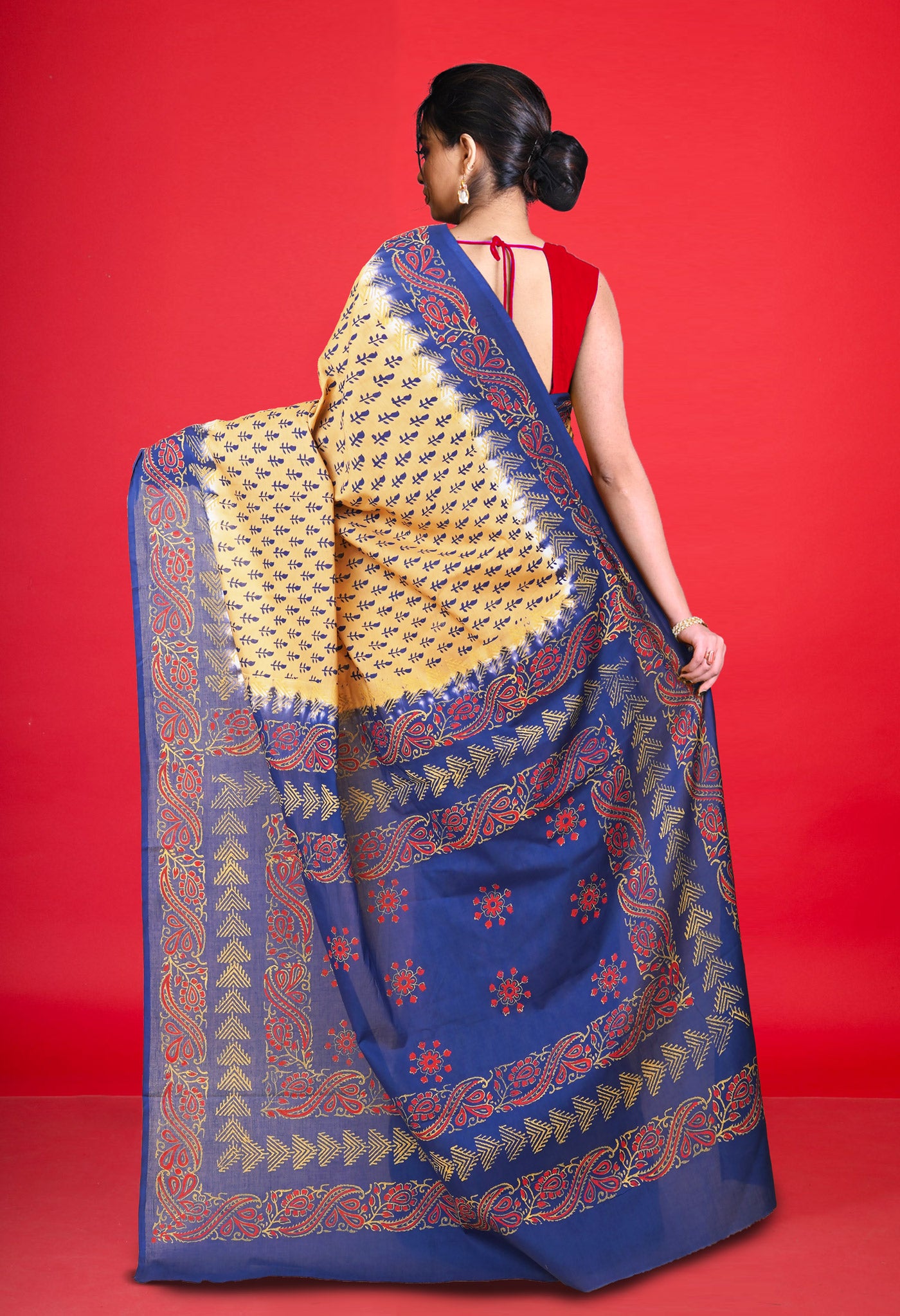 Brown Pure Hand Block Printed Soft Cotton Saree-UNM79181