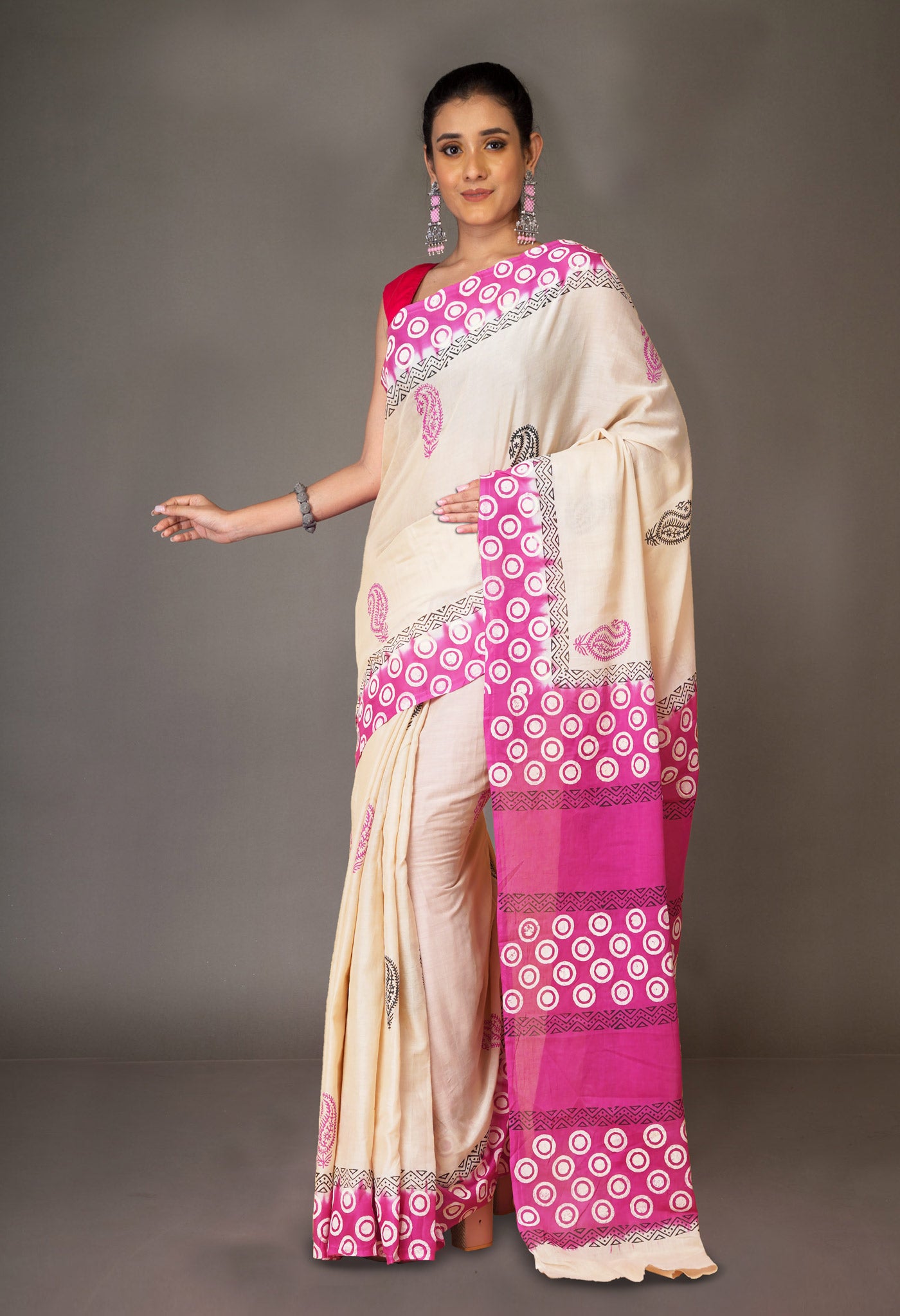 Cream Pure Hand Block Printed Soft Cotton Saree-UNM79269