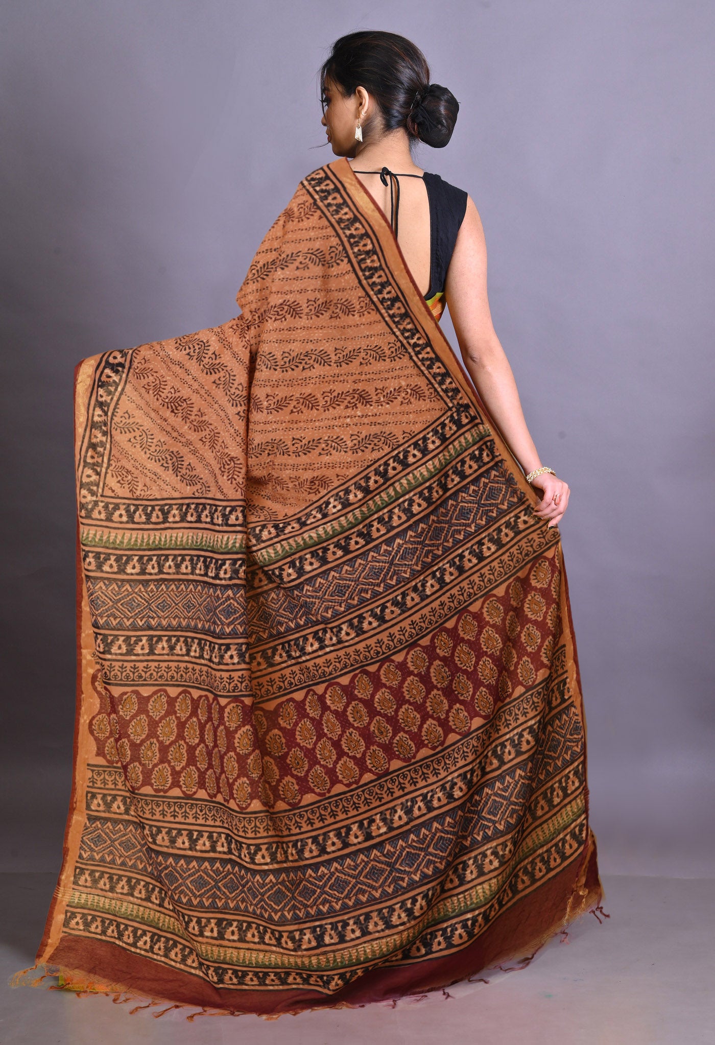 Brown Pure Bagru Printed Pashmina Sico Saree-UNM79305