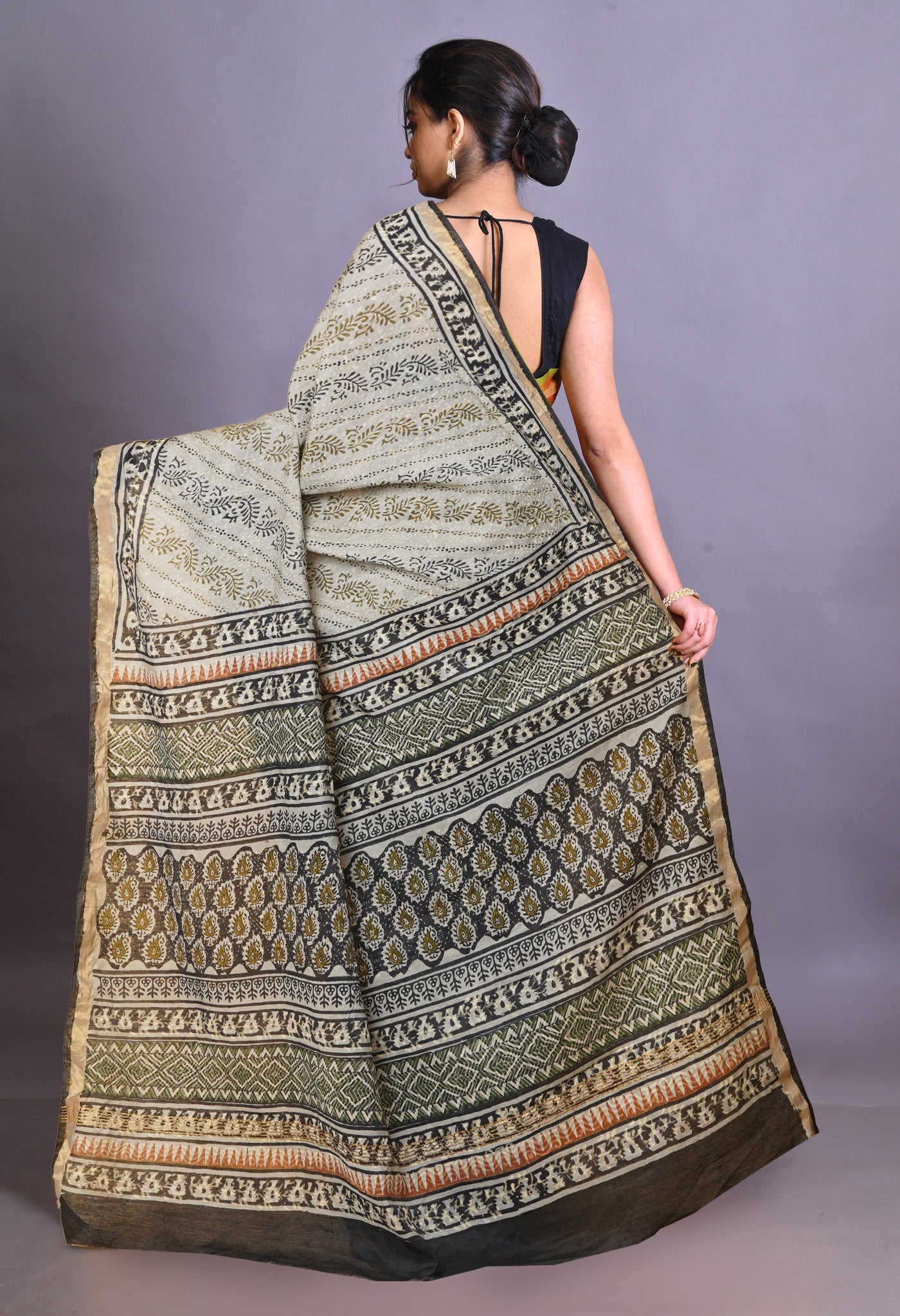 Grey Pure Bagru Printed Pashmina Sico Saree-UNM79306