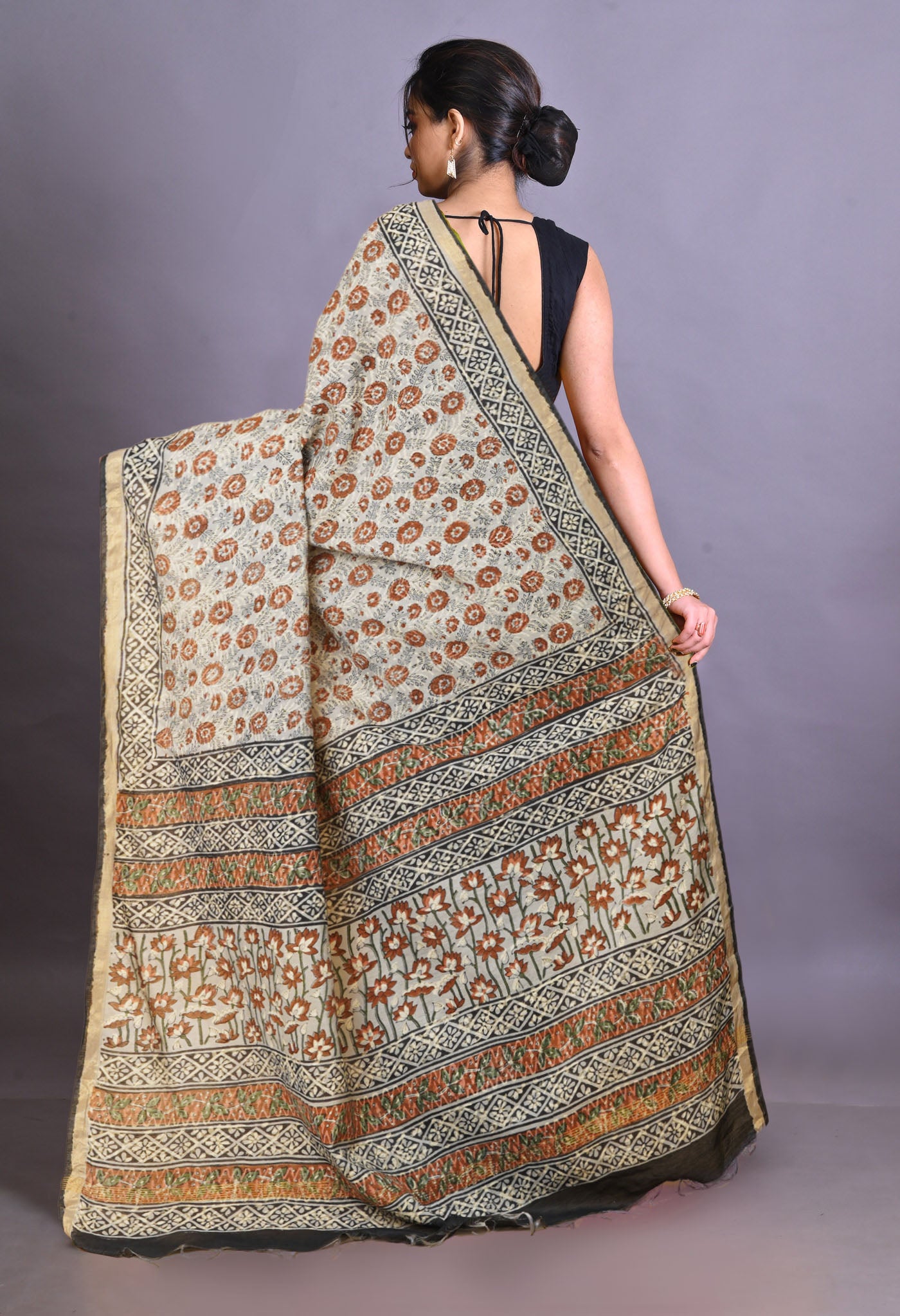 Grey Pure Bagru Printed Pashmina Sico Saree-UNM79313