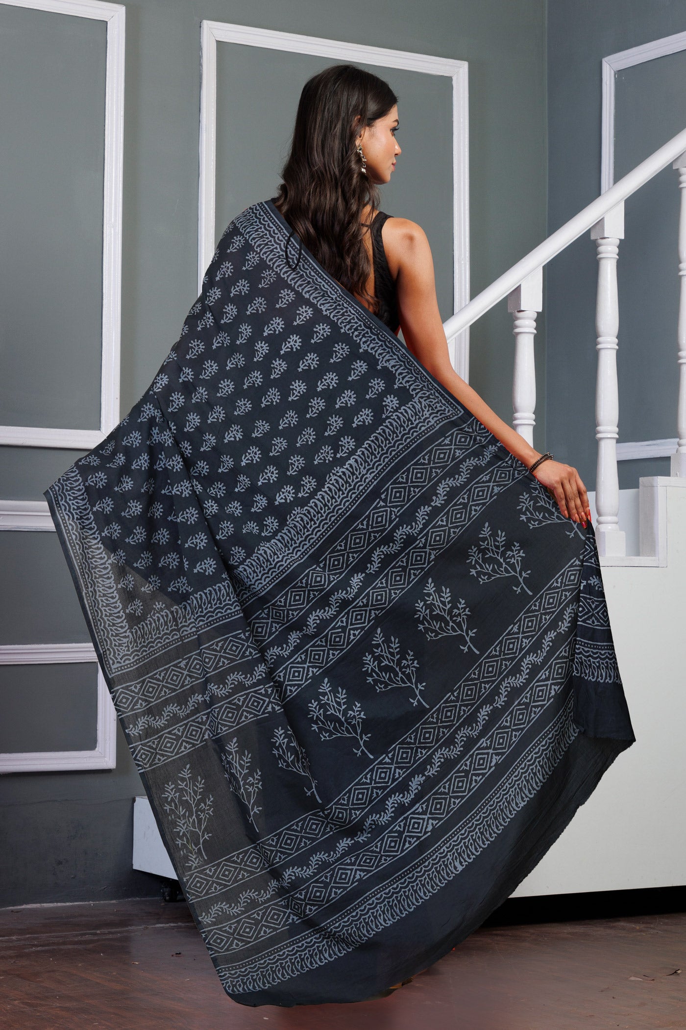 Dark Grey Pure Hand Block Printed Soft Cotton Saree-UNM79608