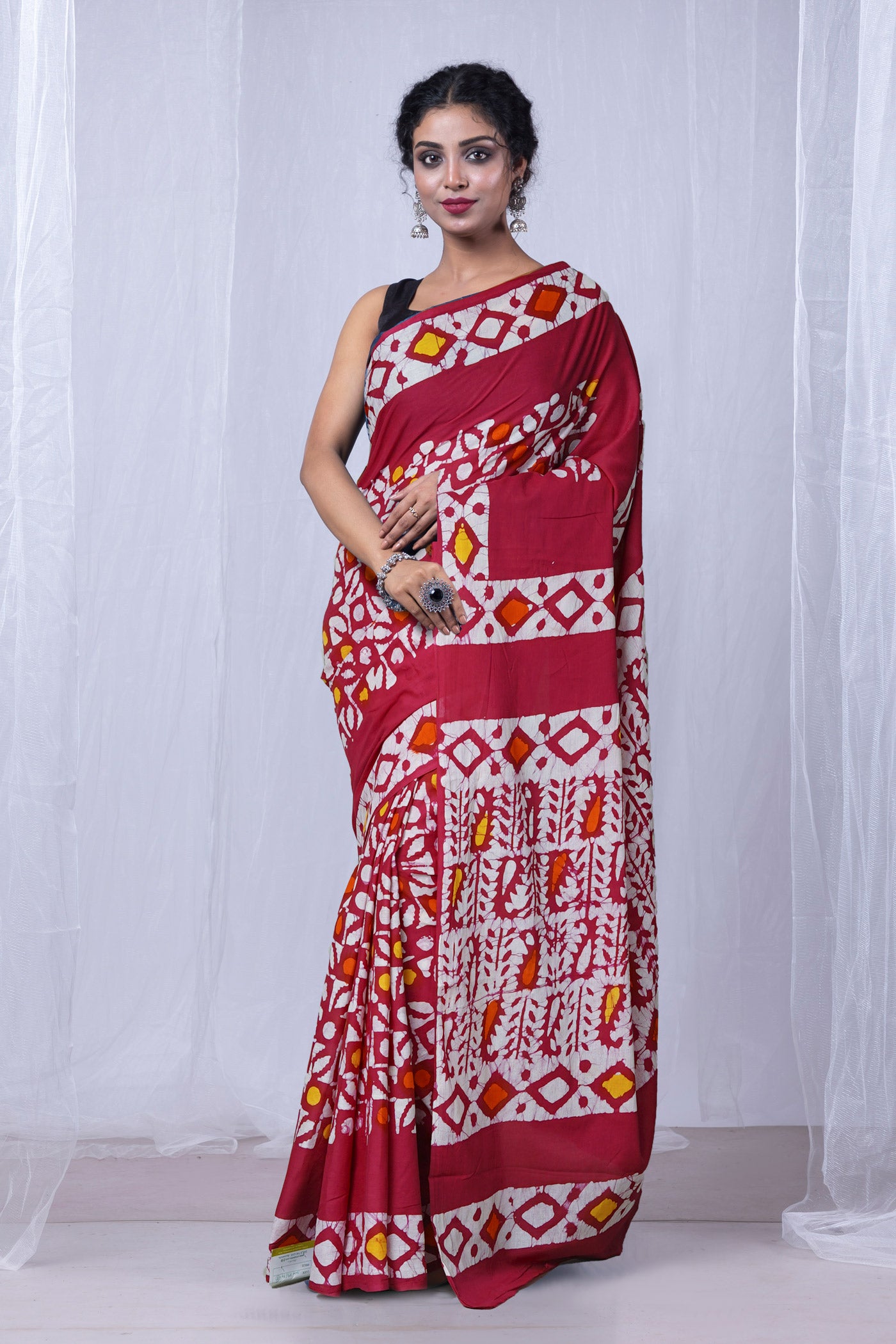 Maroon Pure Wax Batik Printed Superfine Mulmul Cotton Saree-UNM79694