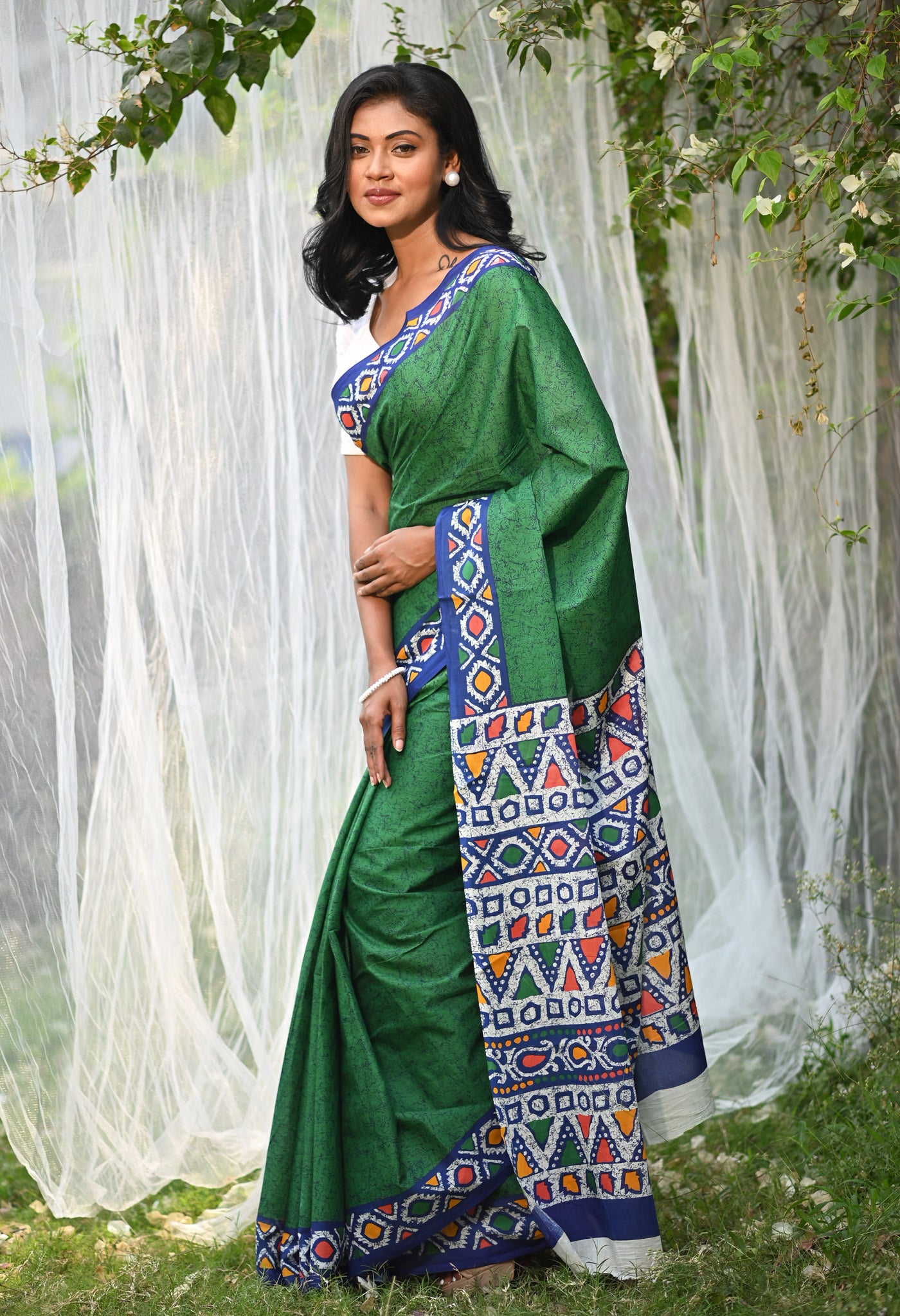 Green Pure Hand Block Printed Soft Cotton Saree-UNM79796