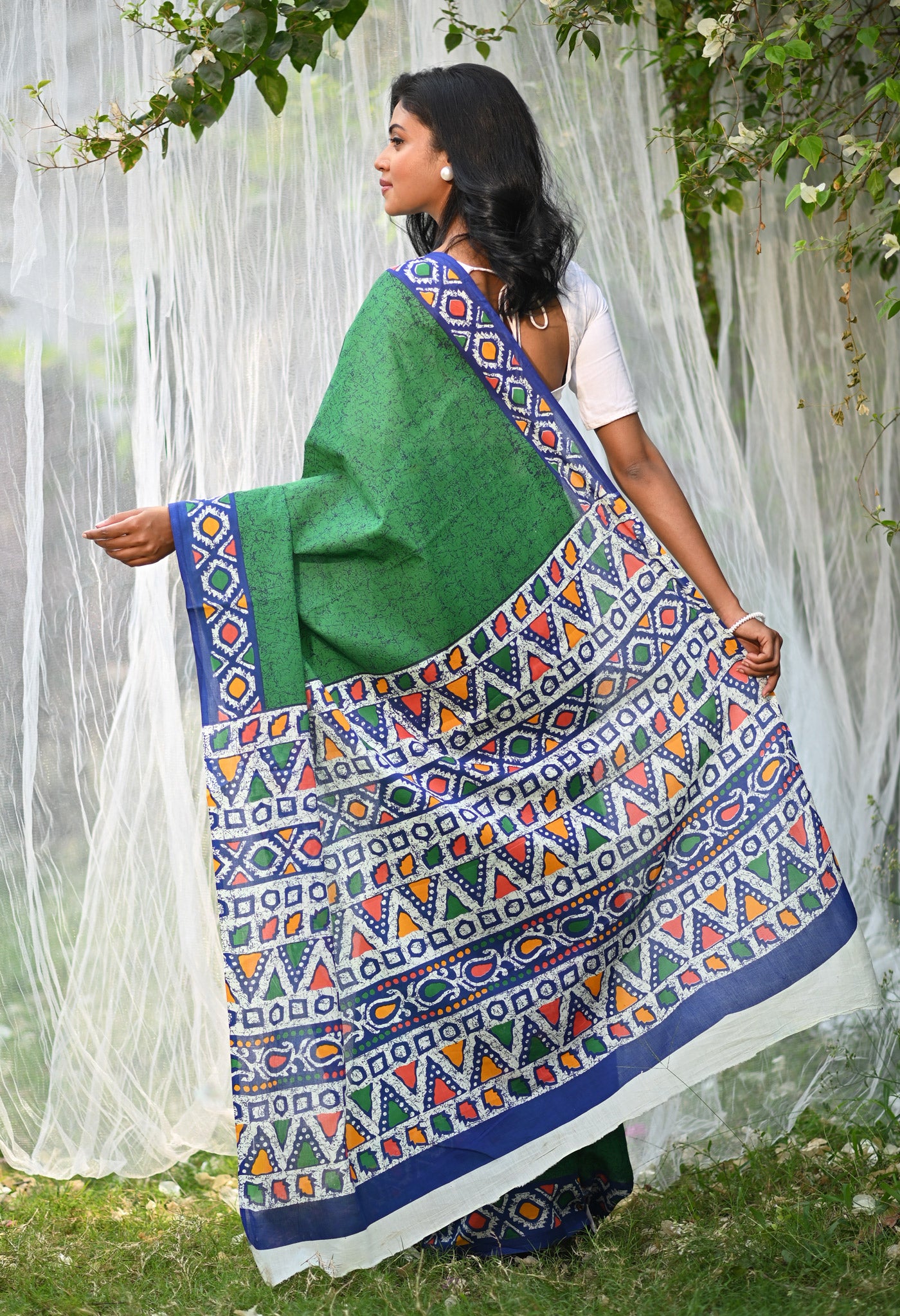 Green Pure Hand Block Printed Soft Cotton Saree-UNM79796