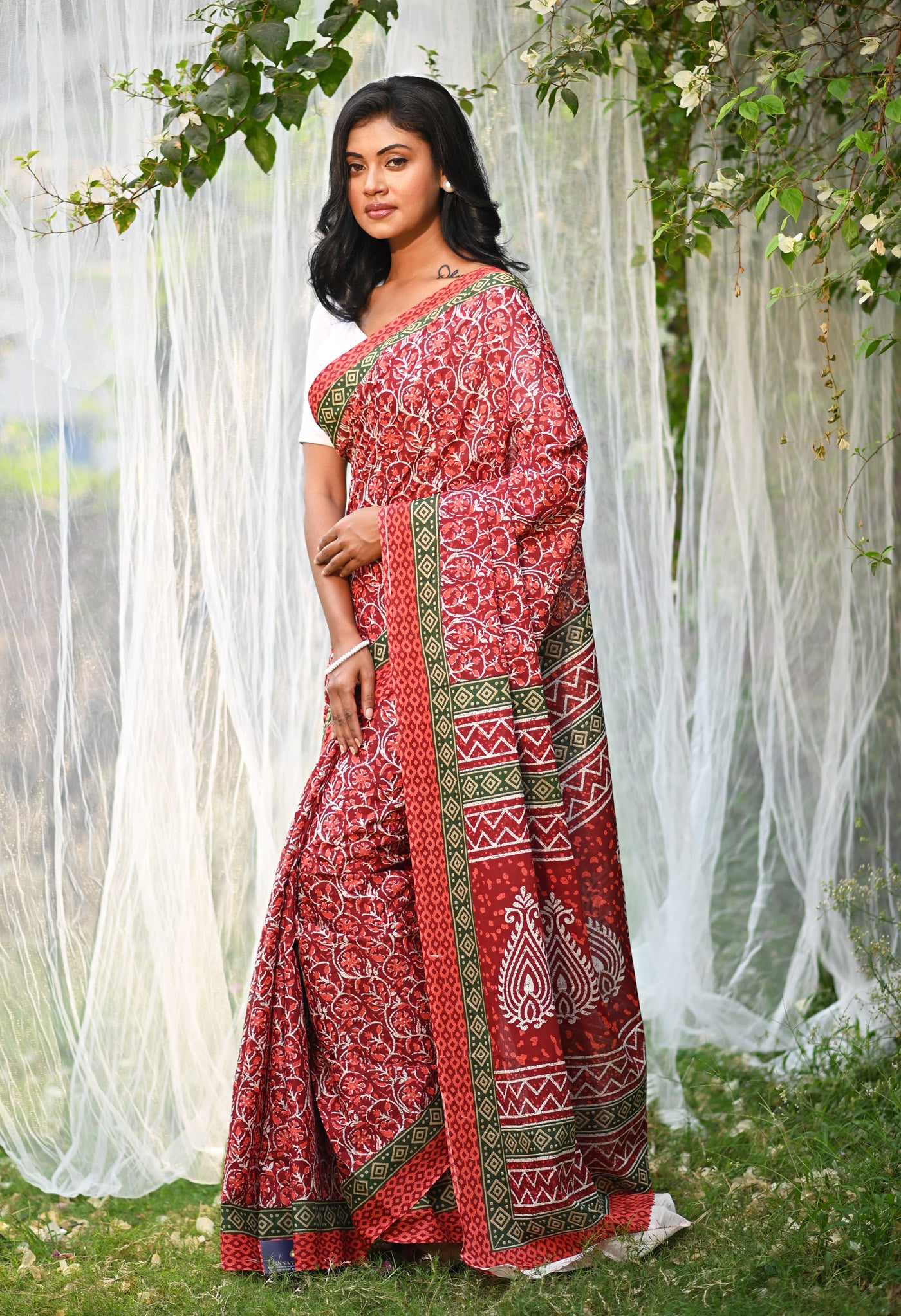 Red Pure Hand Block Printed Soft Cotton Saree-UNM79801