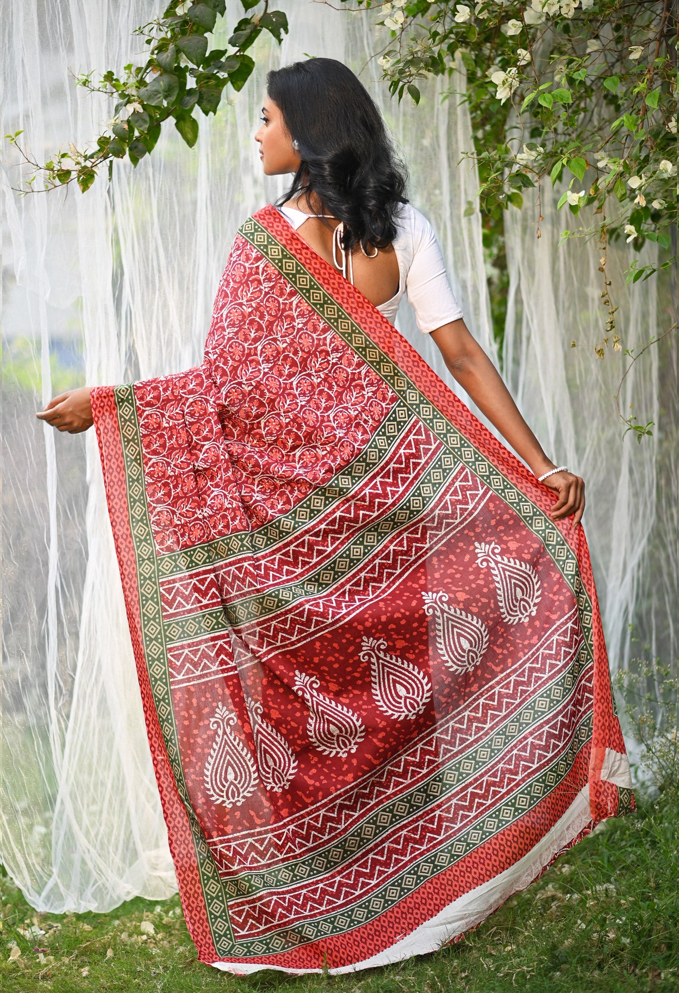 Red Pure Hand Block Printed Soft Cotton Saree-UNM79801