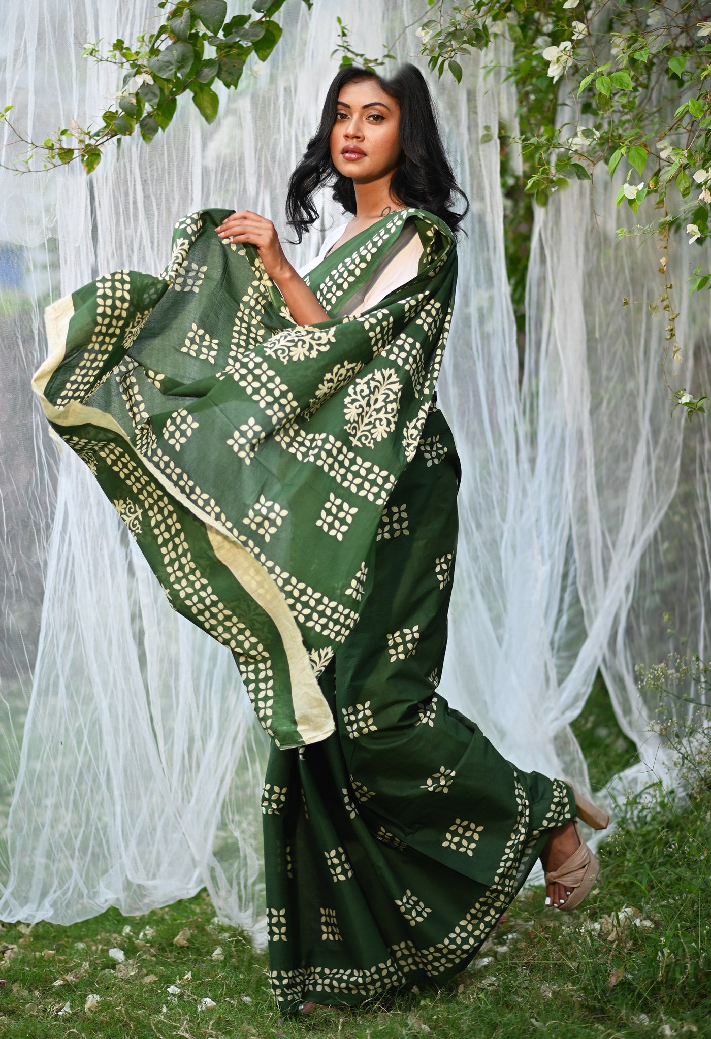 Green Pure Hand Block Printed Soft Cotton Saree-UNM79804