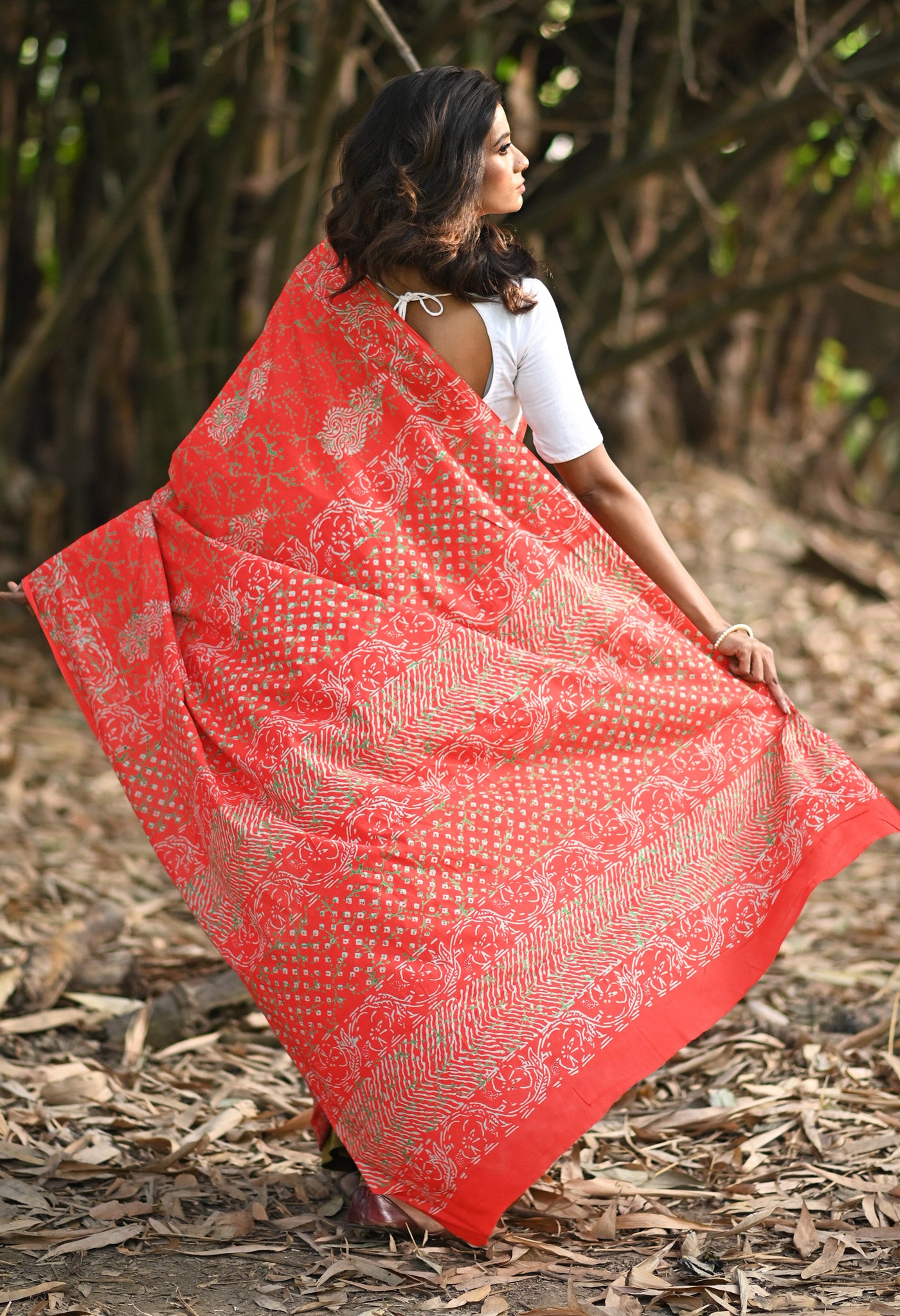 Red Pure Napthol Hand Block Pinted Soft Cotton Saree-UNM79818