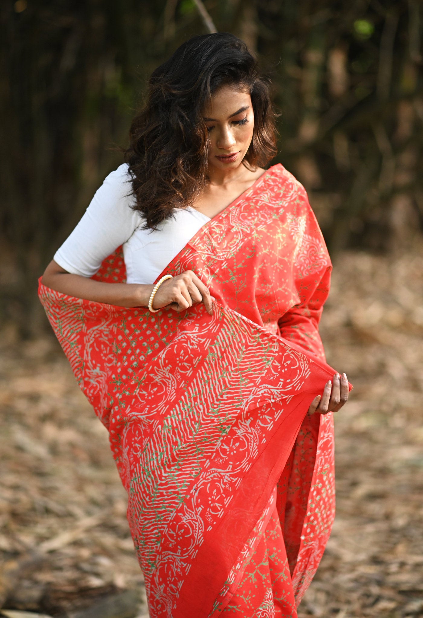 Red Pure Napthol Hand Block Pinted Soft Cotton Saree-UNM79818