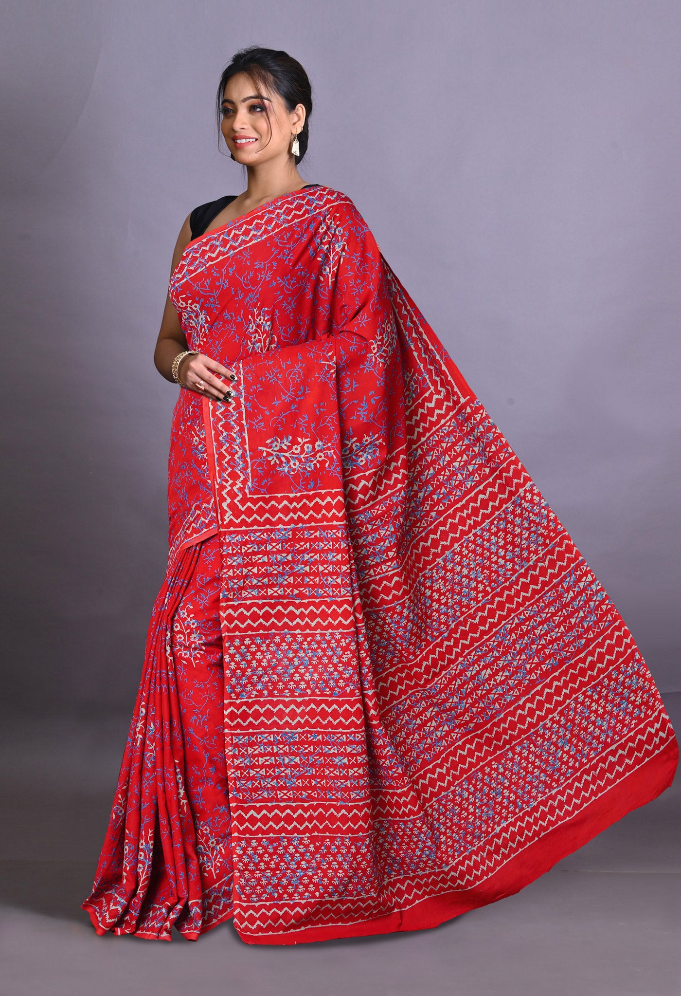 Red Pure Napthol Hand Block Pinted Soft Cotton Saree-UNM79822