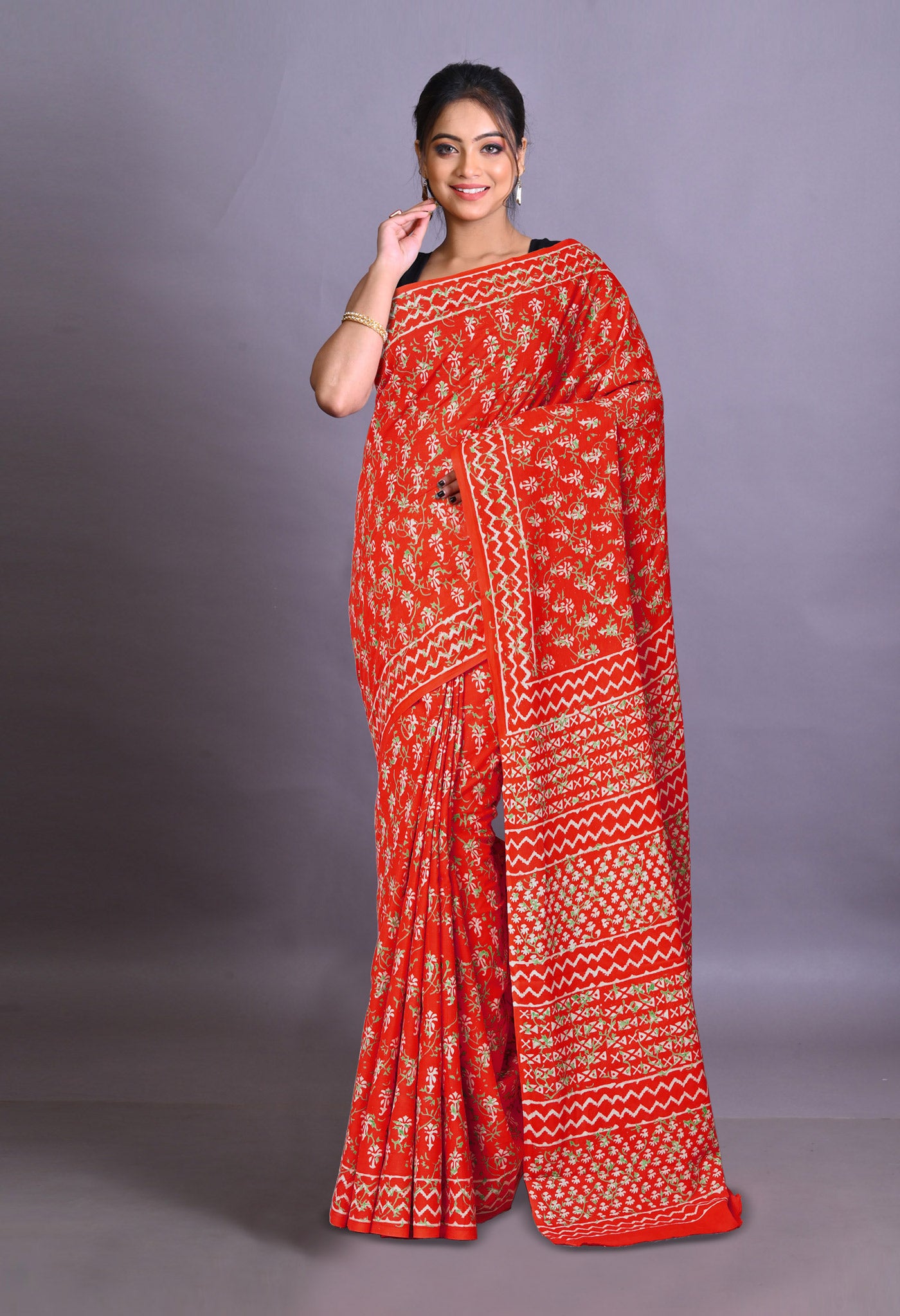 Red Pure Napthol Hand Block Pinted Soft Cotton Saree-UNM79838