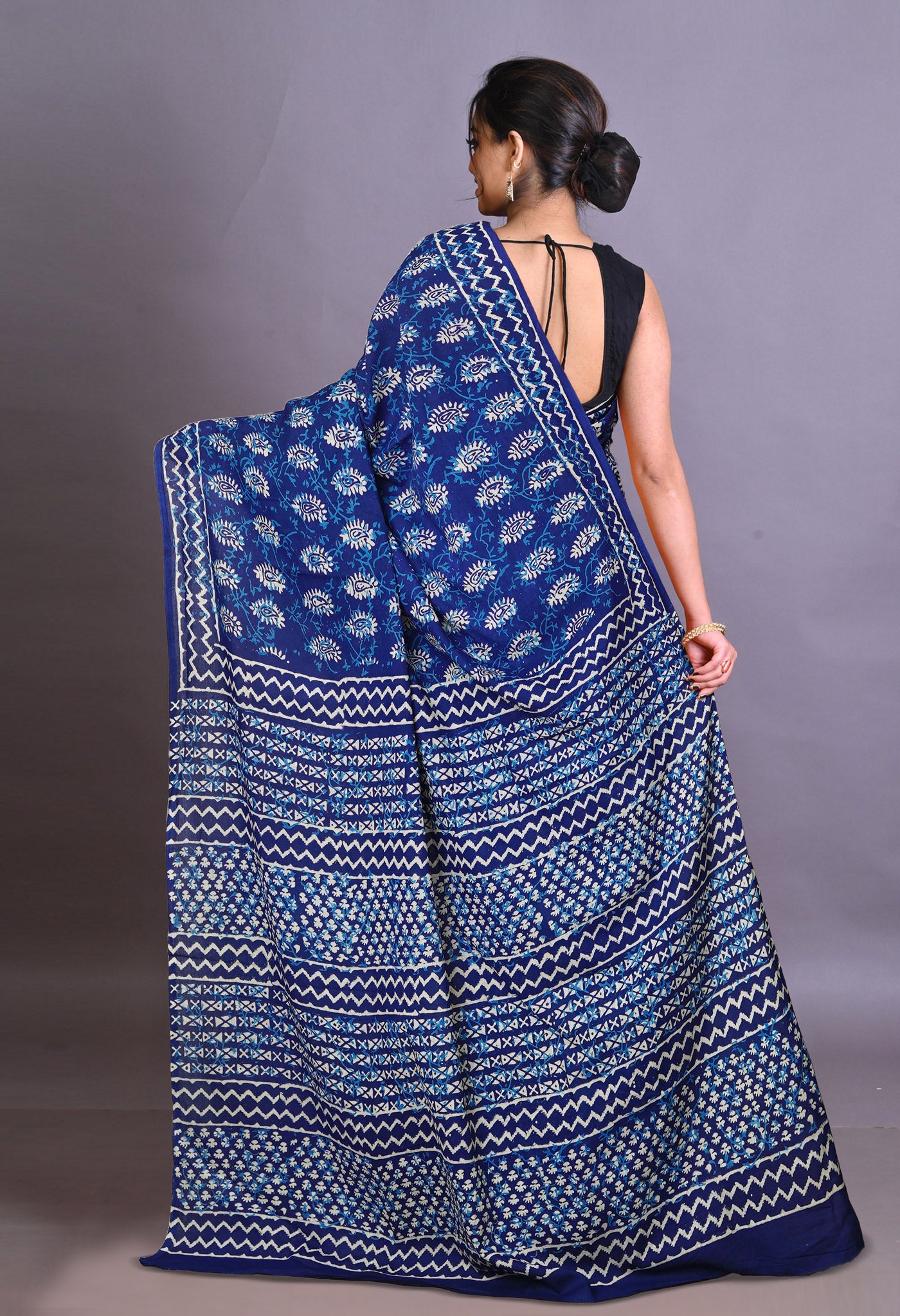 Navy Blue Pure Napthol Hand Block Pinted Soft Cotton Saree-UNM79859