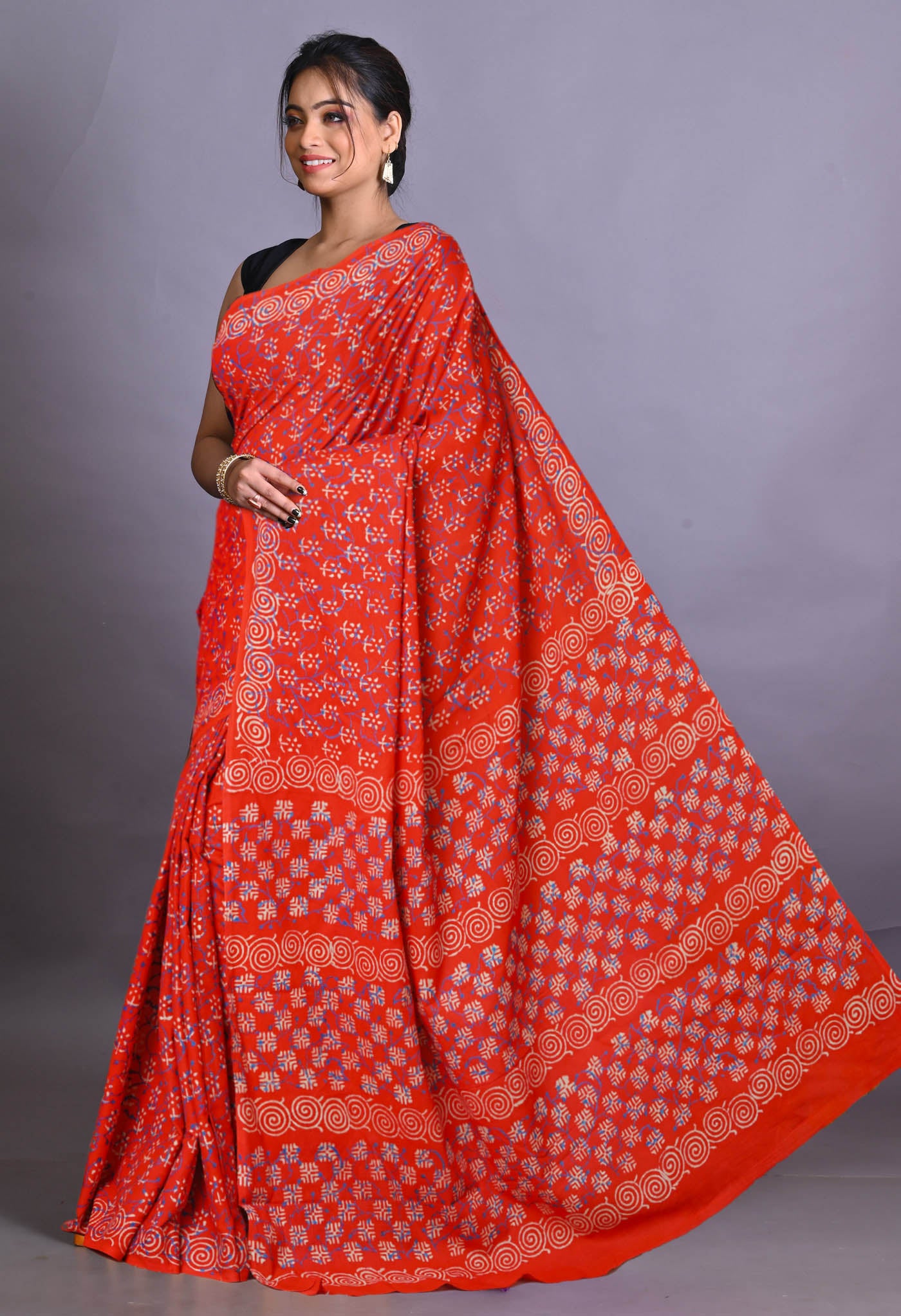 Red Pure Napthol Hand Block Pinted Soft Cotton Saree-UNM79864