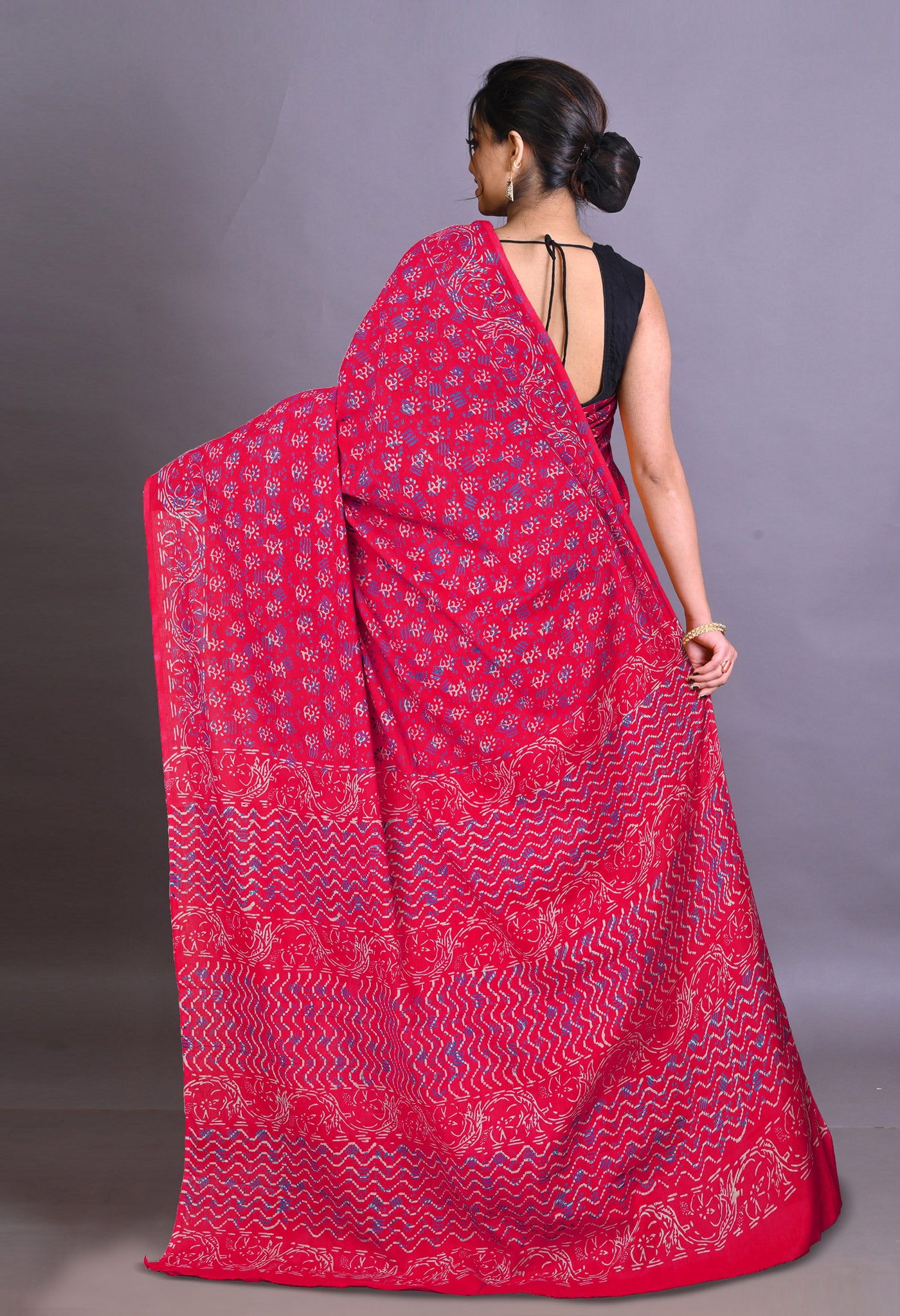 Red Pure Napthol Hand Block Pinted Soft Cotton Saree-UNM79866