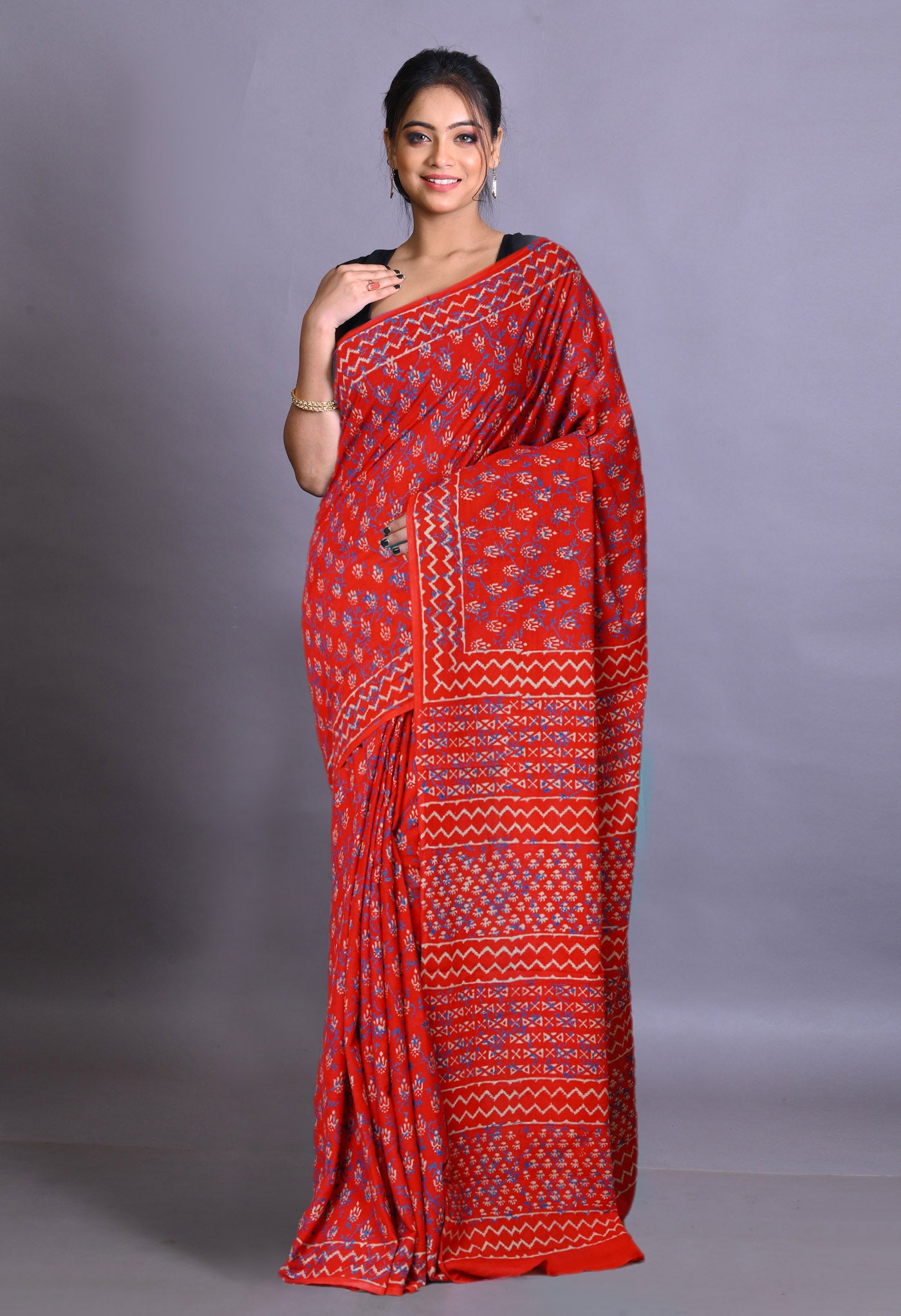 Red Pure Napthol Hand Block Pinted Soft Cotton Saree-UNM79871