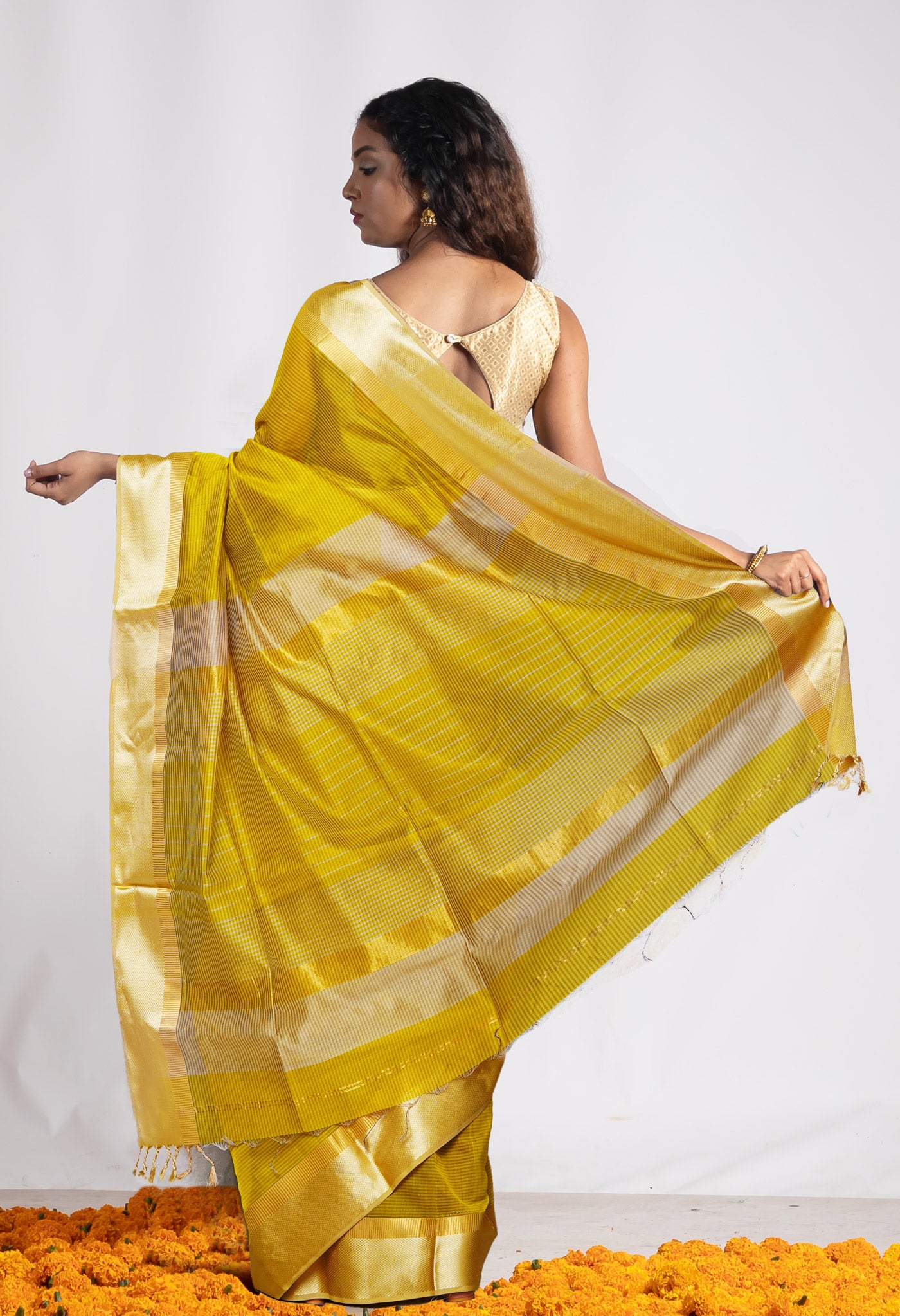 Yellow Pure Handloom Maheshwari Sico Saree-UNM79995