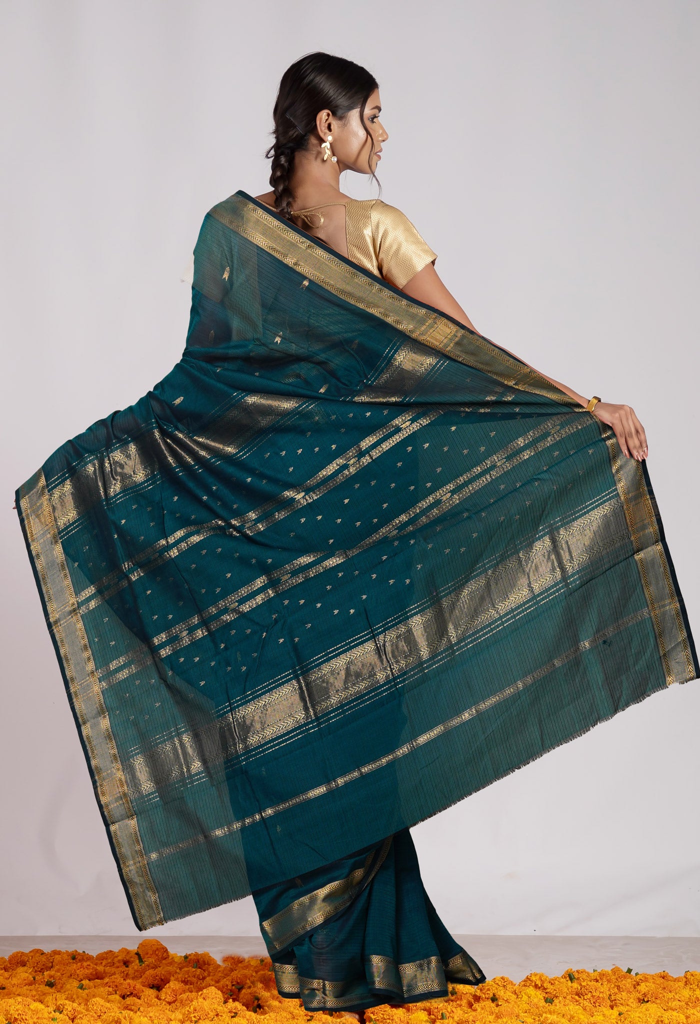 Peacock Green Pure Handloom Maheshwari Sico Saree-UNM80011