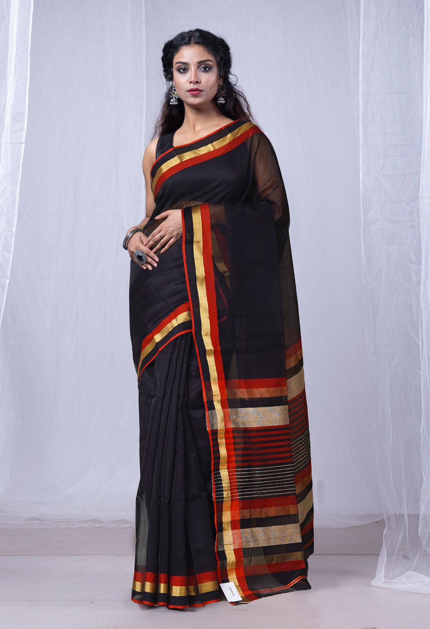 Black Pure Handloom Maheshwari Sico Saree-UNM80030