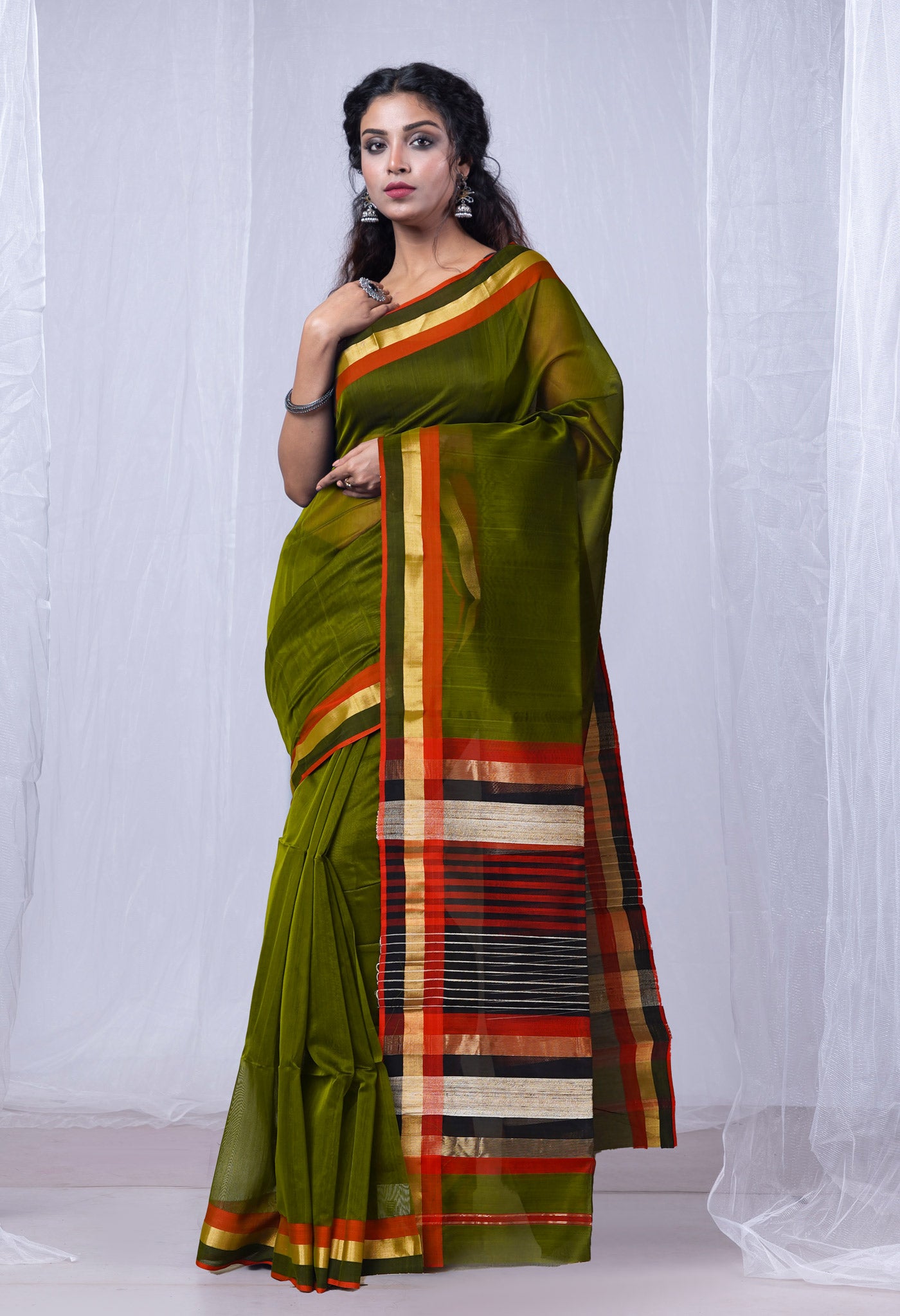 Olive Green Pure Handloom Maheshwari Sico Saree-UNM80032