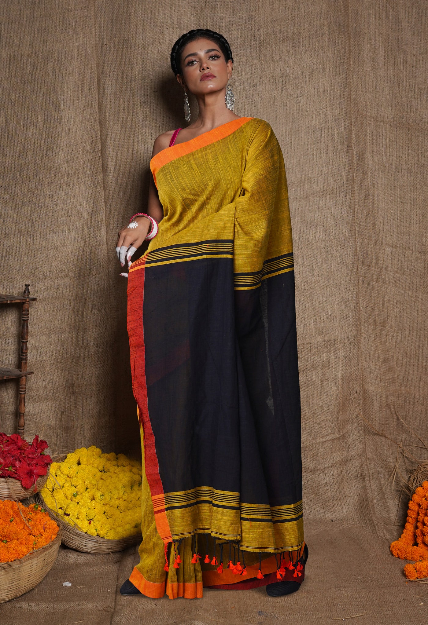 Mustard Yellow-Black Pure Plain With Contrast Pallu Cotton Linen Saree-UNM80195