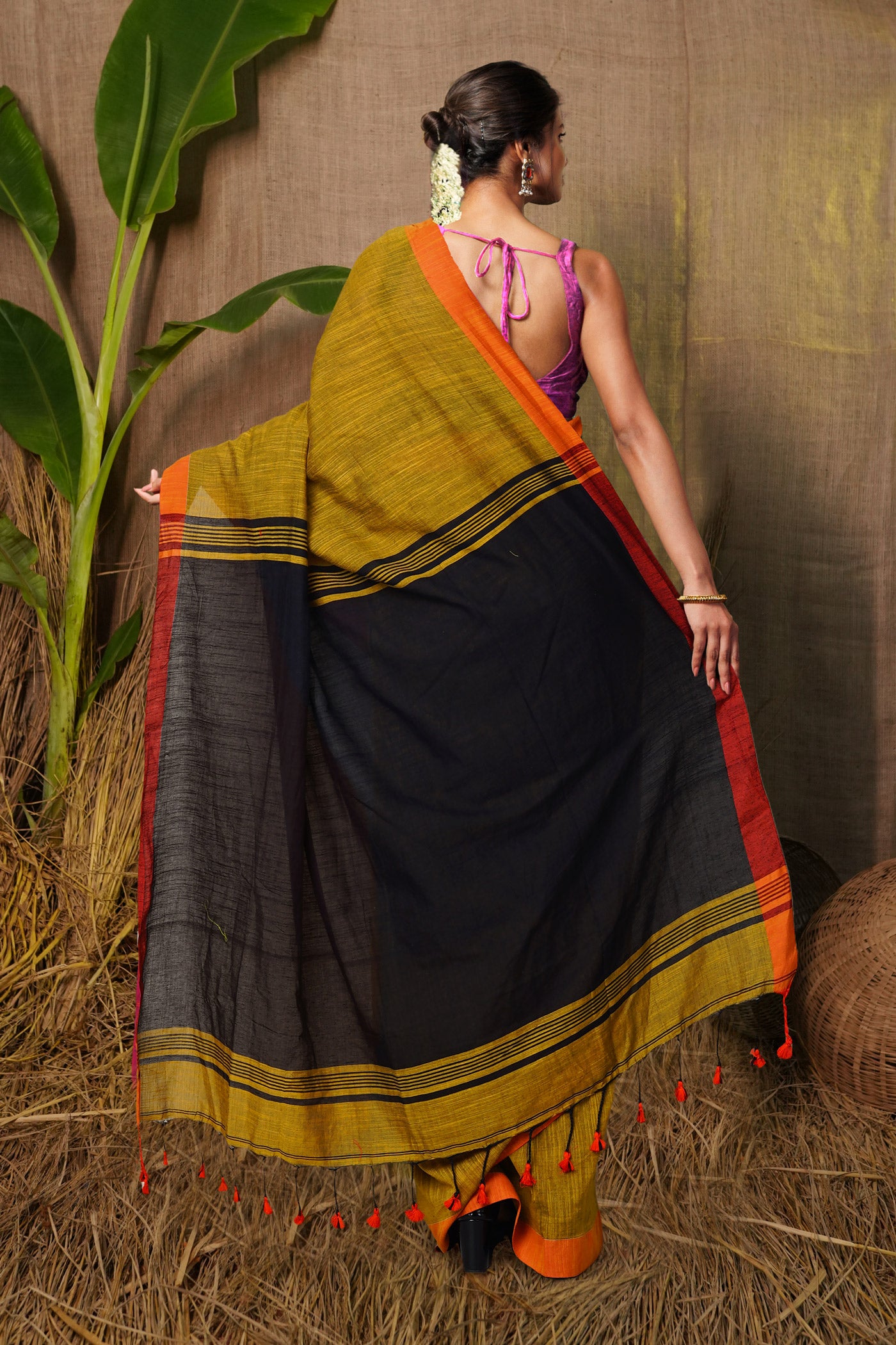 Mustard Yellow-Black Pure Plain With Contrast Pallu Cotton Linen Saree-UNM80195