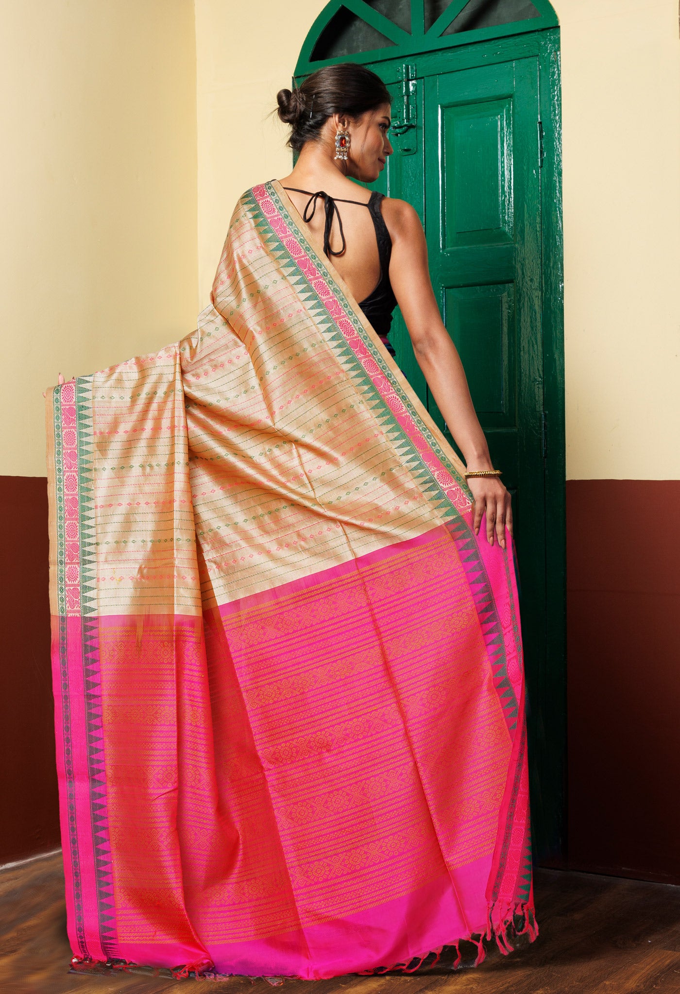 Beige-Pink Pure Handloom Assam Sico Saree-UNM80412