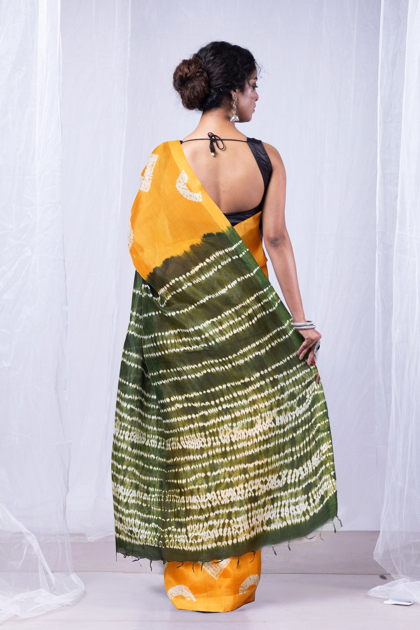 Yellow-Dark Green Pure  Tie And Dye Shibori Printed Soft Silk Saree-UNM80469