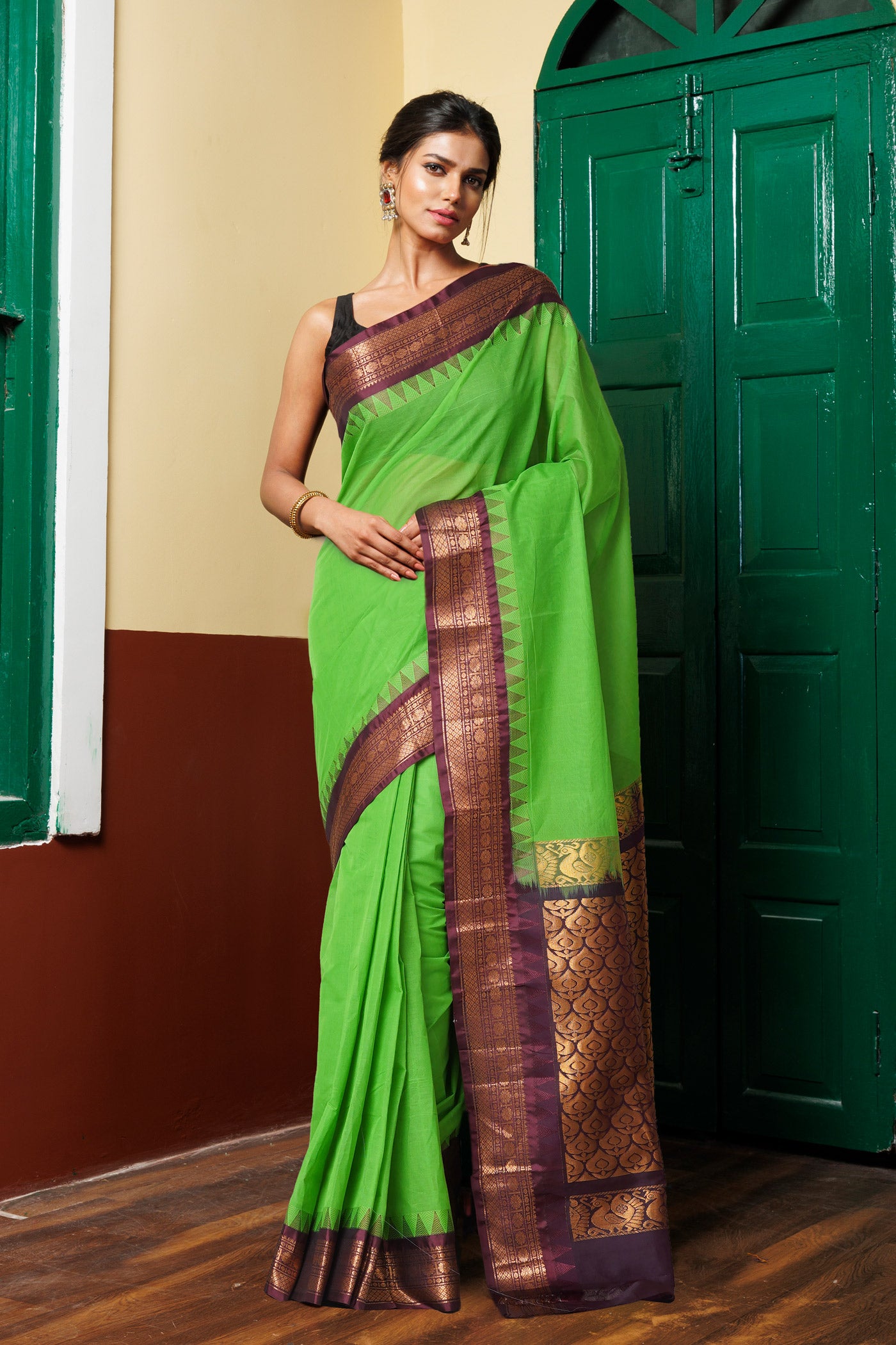 Green-Brown Pure Handloom Gadwal Cotton Saree-UNM80495