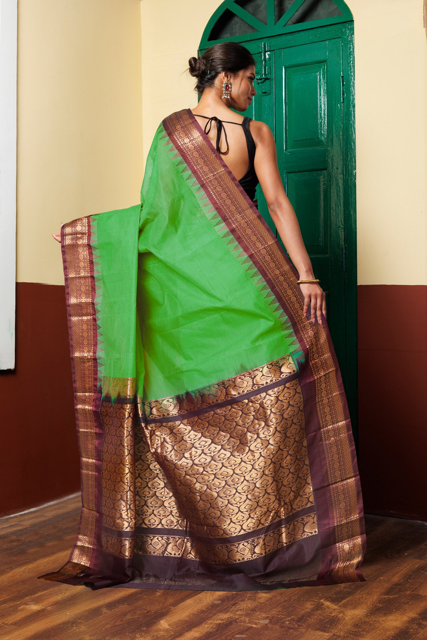 Green-Brown Pure Handloom Gadwal Cotton Saree-UNM80495